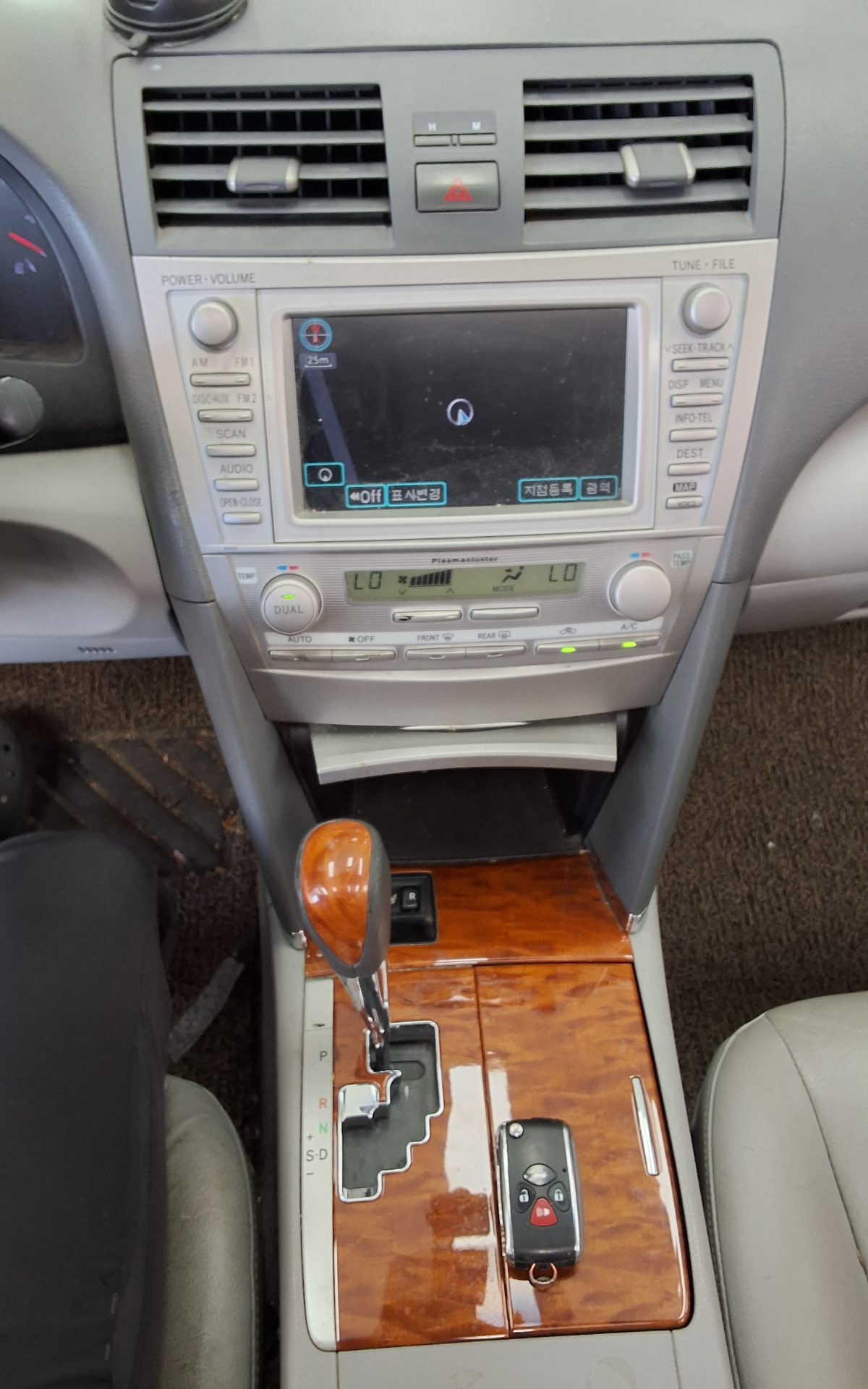 2011 - toyota camry