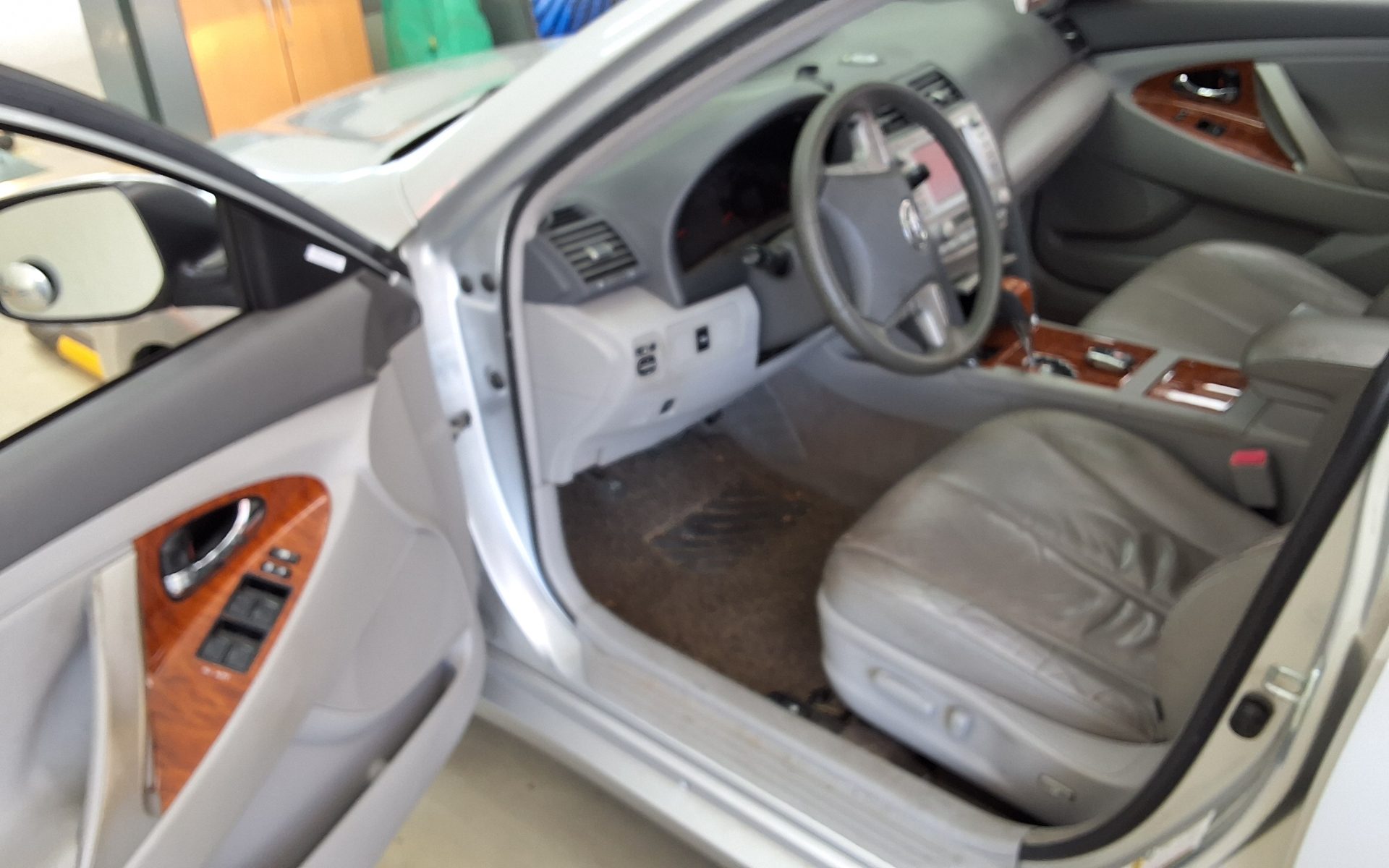 2011 - toyota camry