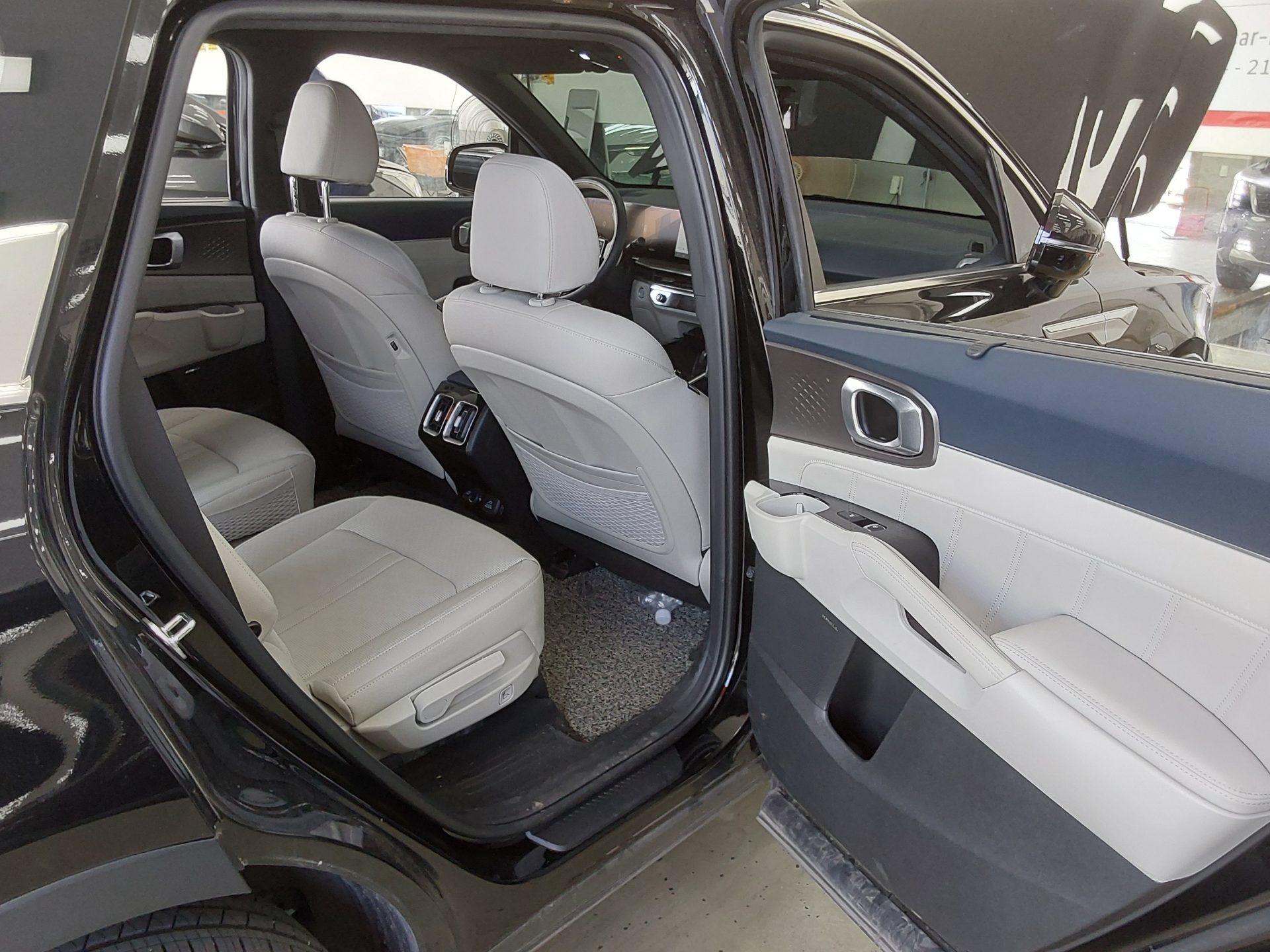 2024 - kia sorento