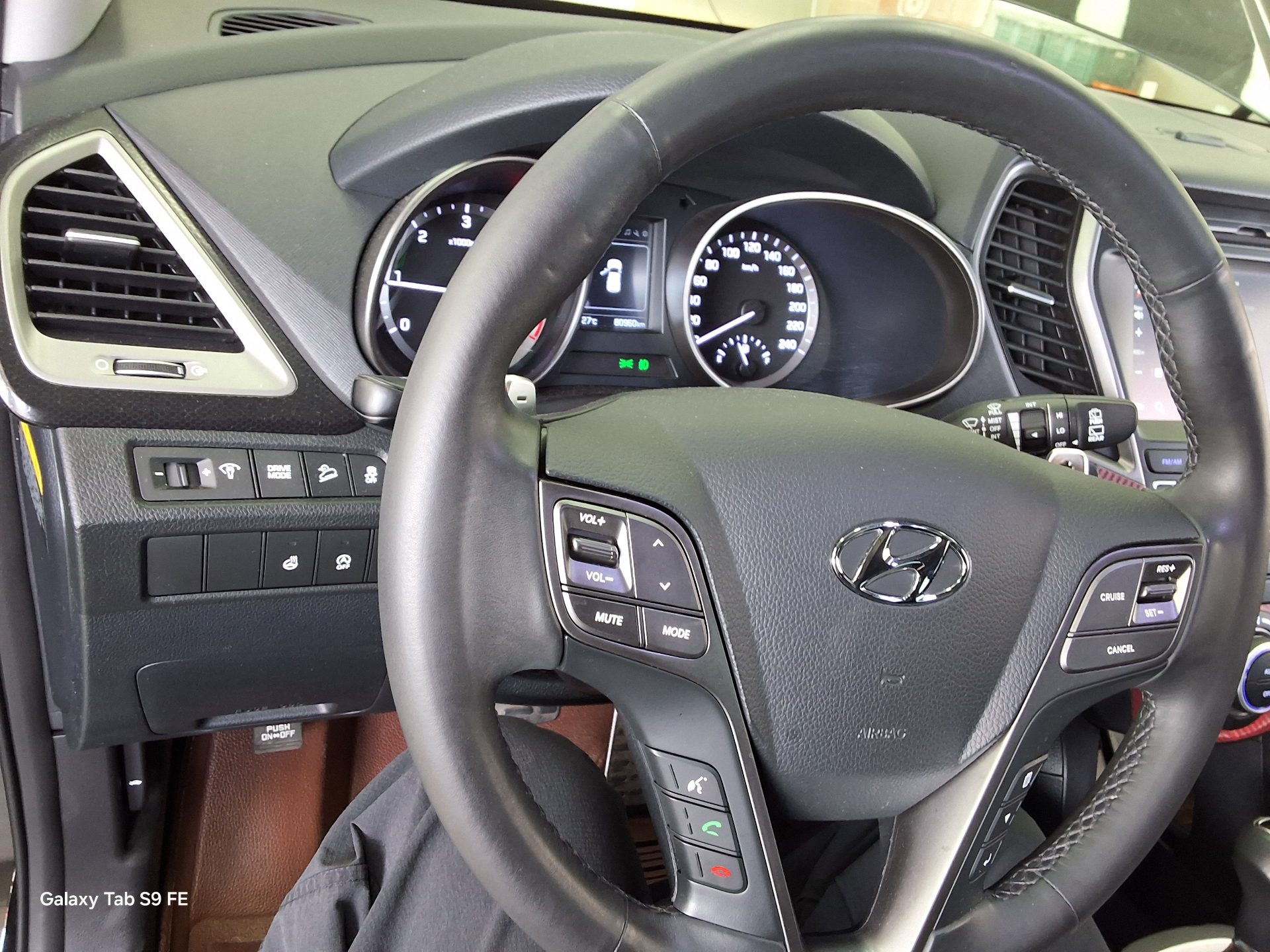 2017 - hyundai santa fe