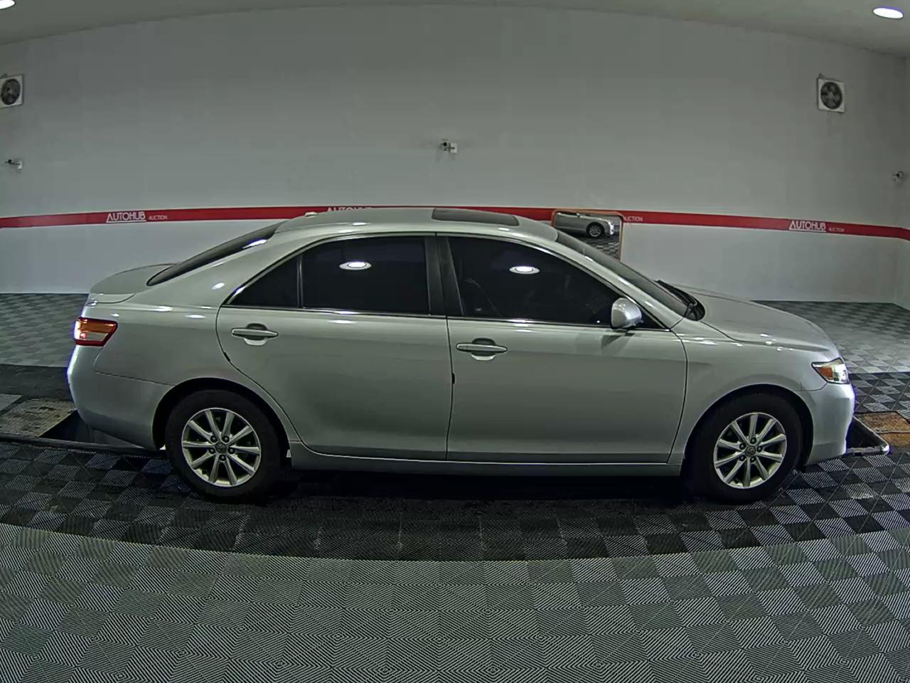 2011 - toyota camry