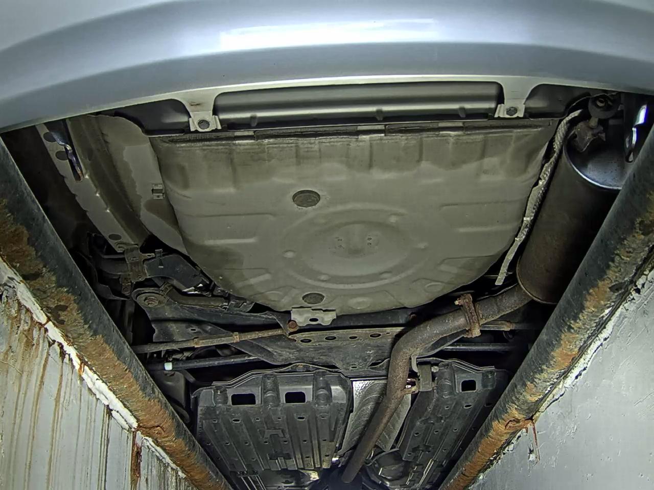 2011 - toyota camry