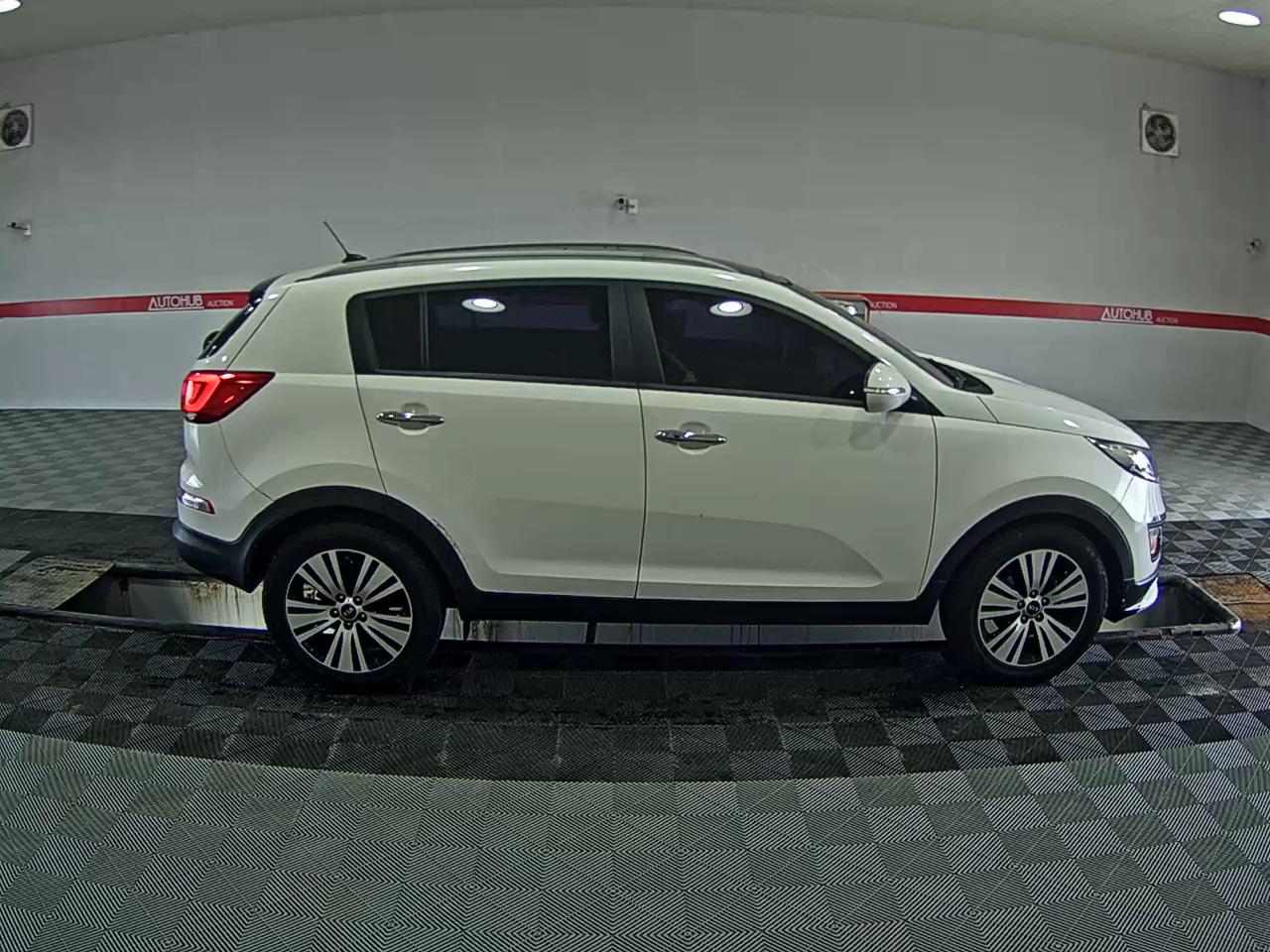 2014 - kia sportage