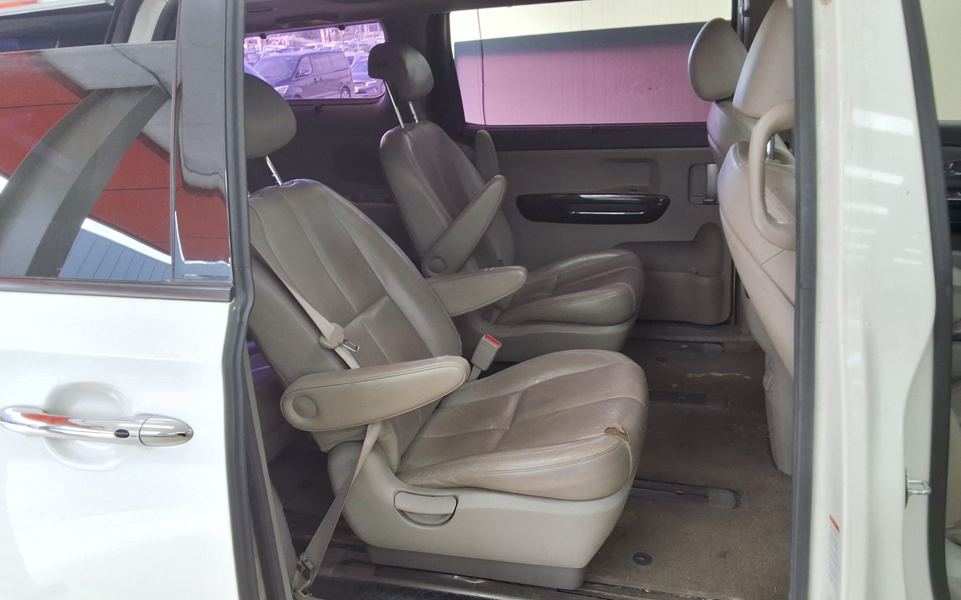 2015 - kia carnival
