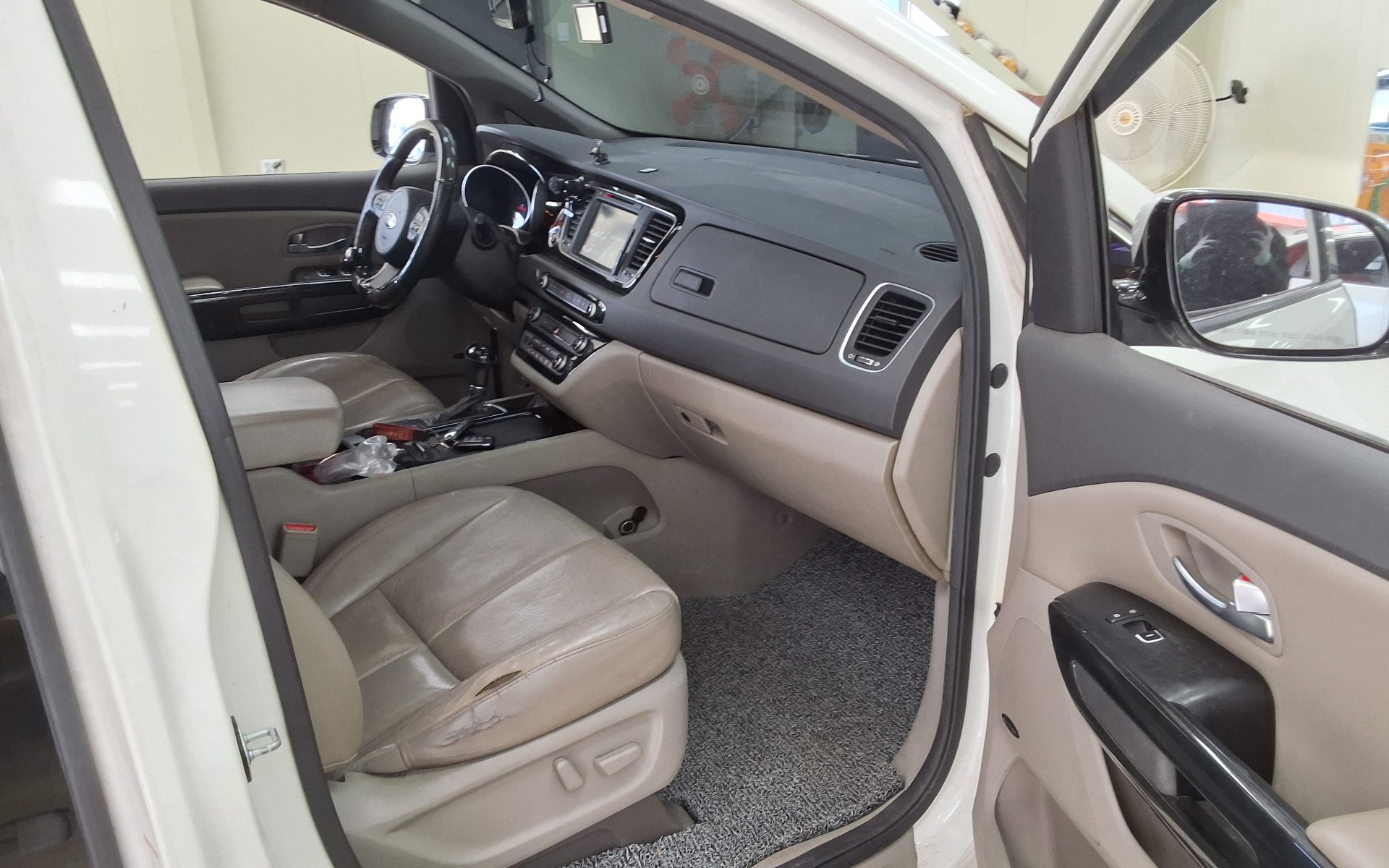2015 - kia carnival