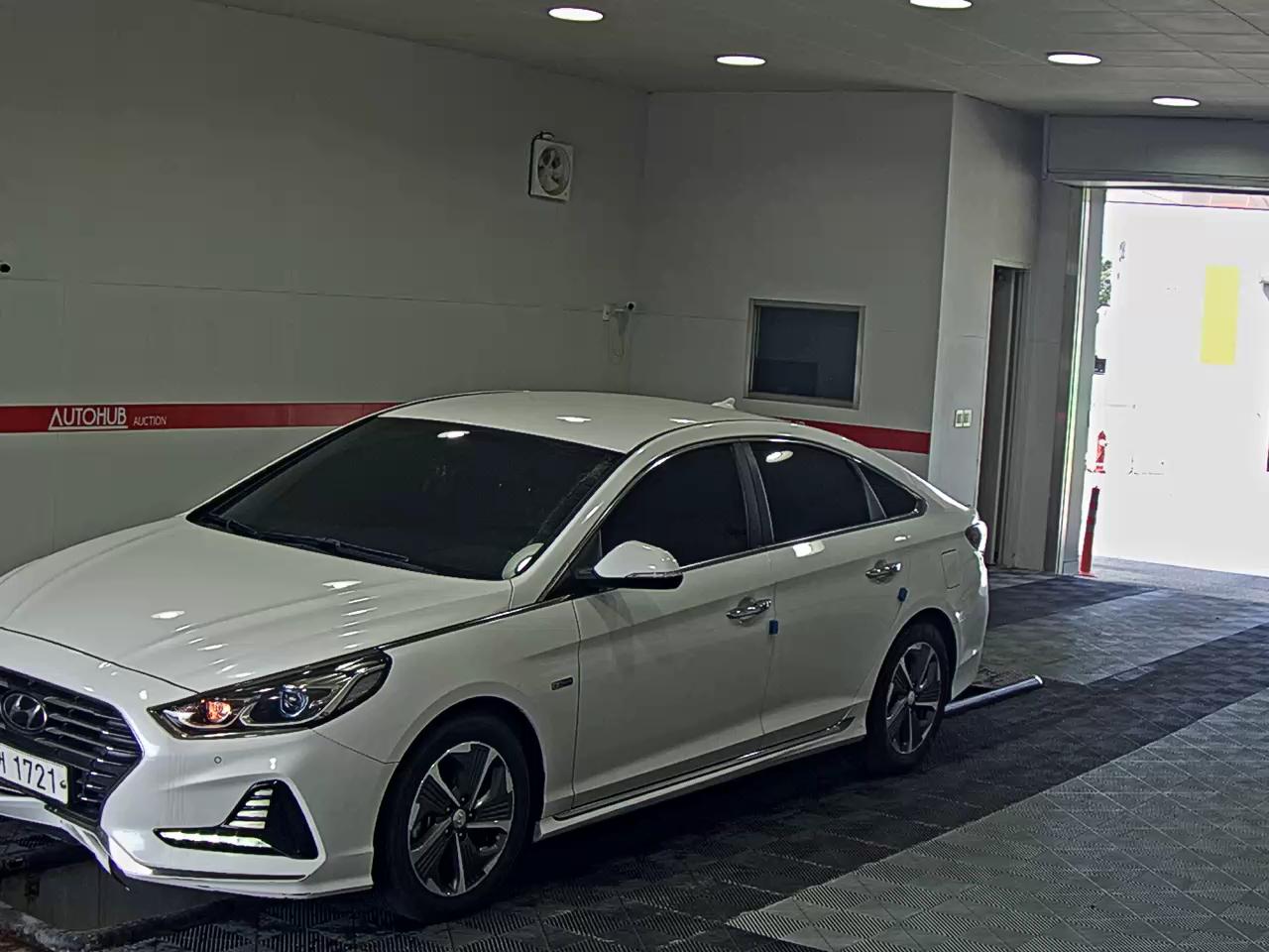 HYUNDAI LF SONATA RISE HEV