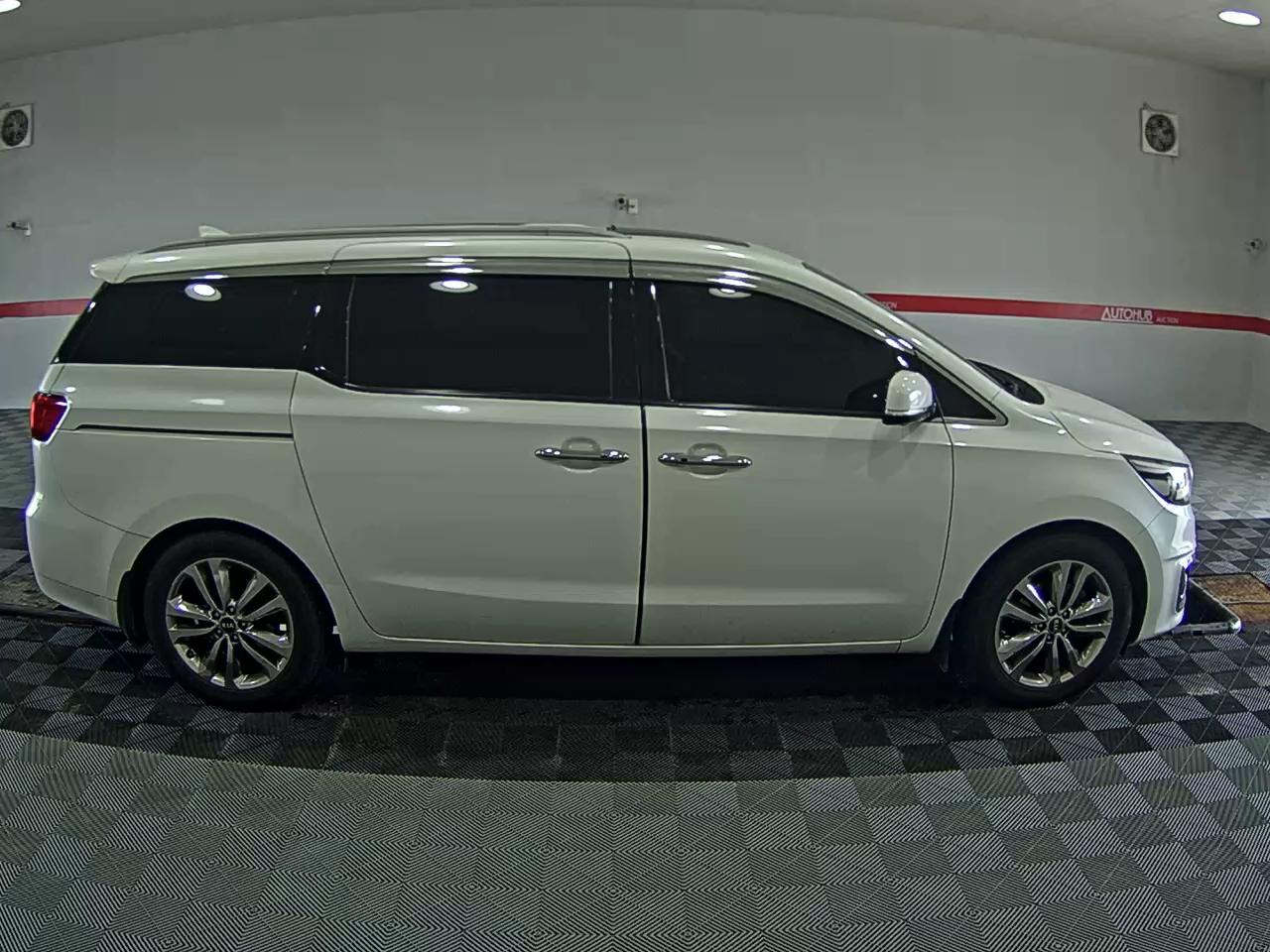 2015 - kia carnival