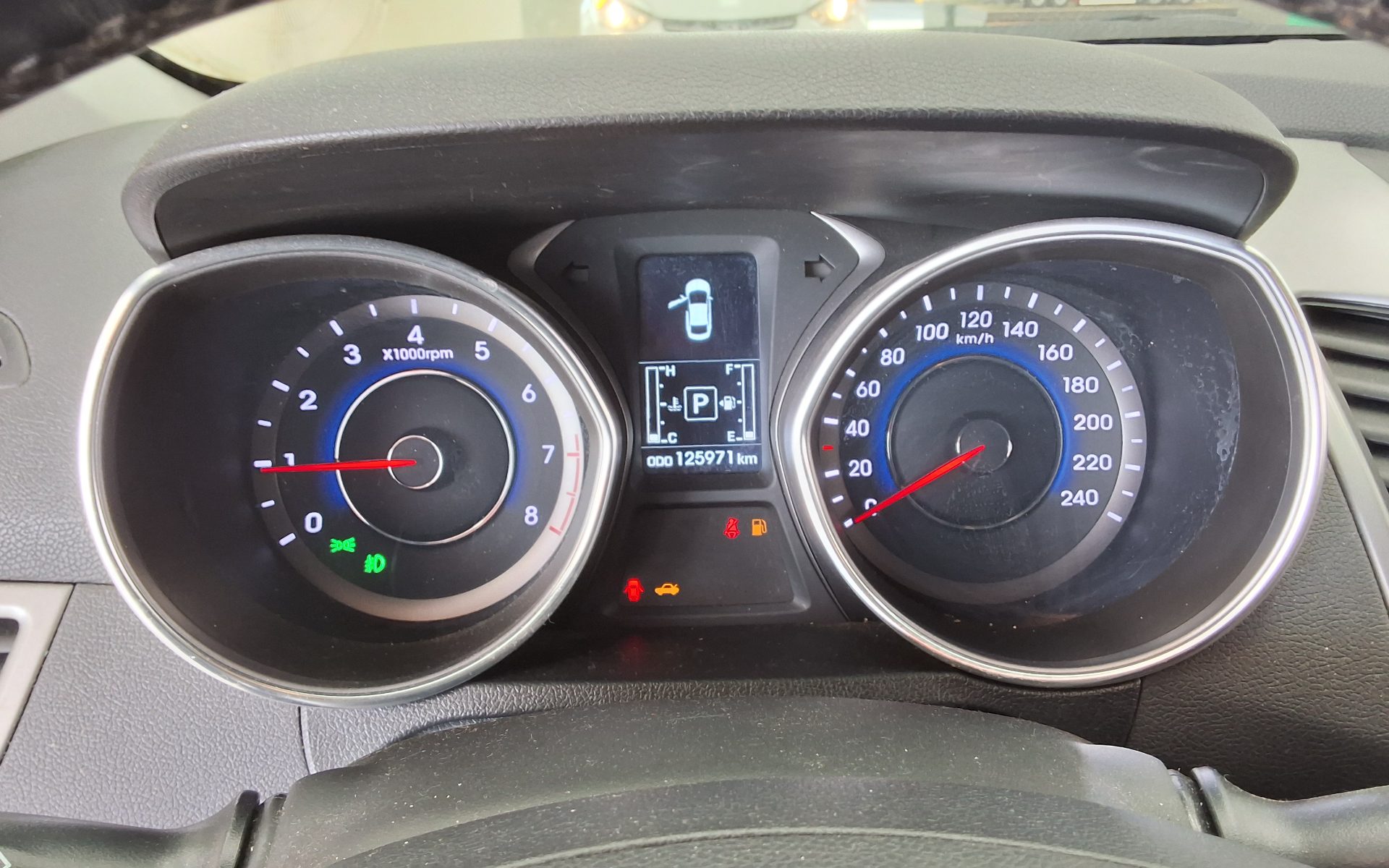 2015 - hyundai avante