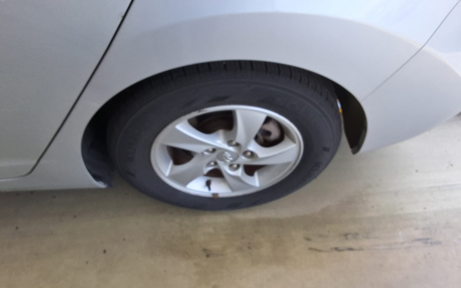 2015 - hyundai avante