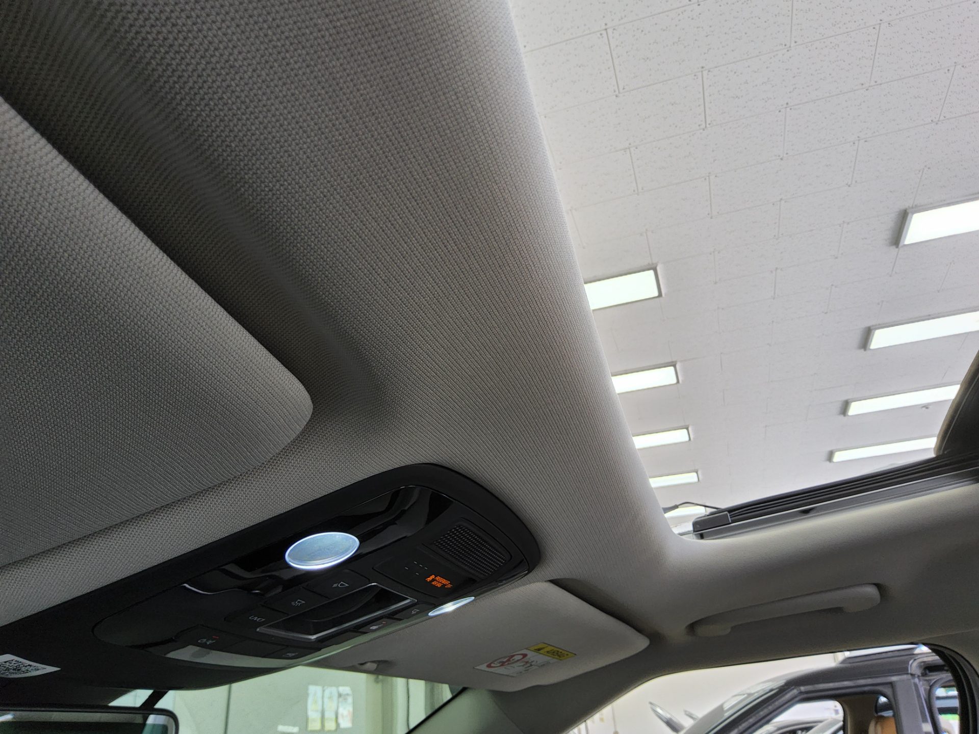 2021 - kia carnival