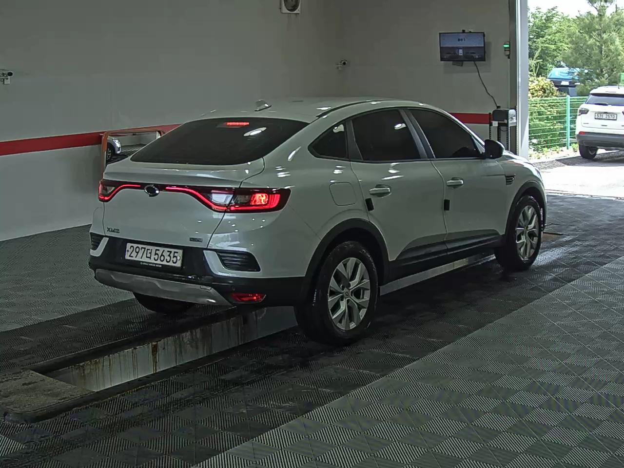 2021 - renault xm3