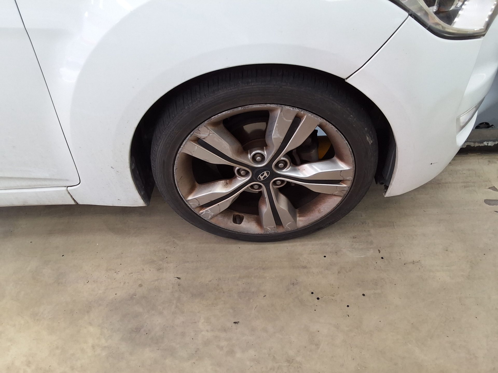 2013 - hyundai veloster