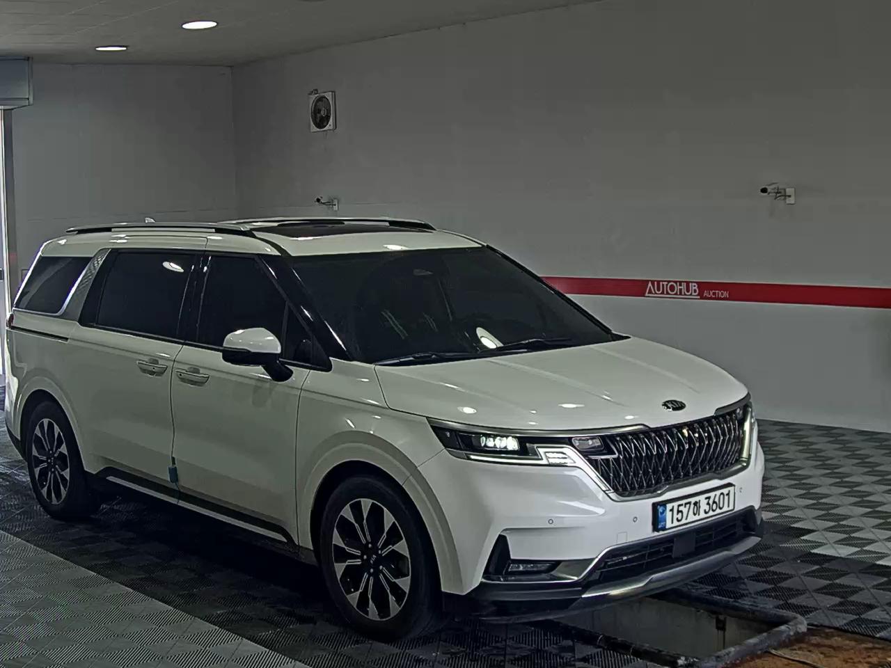 2021 - kia carnival