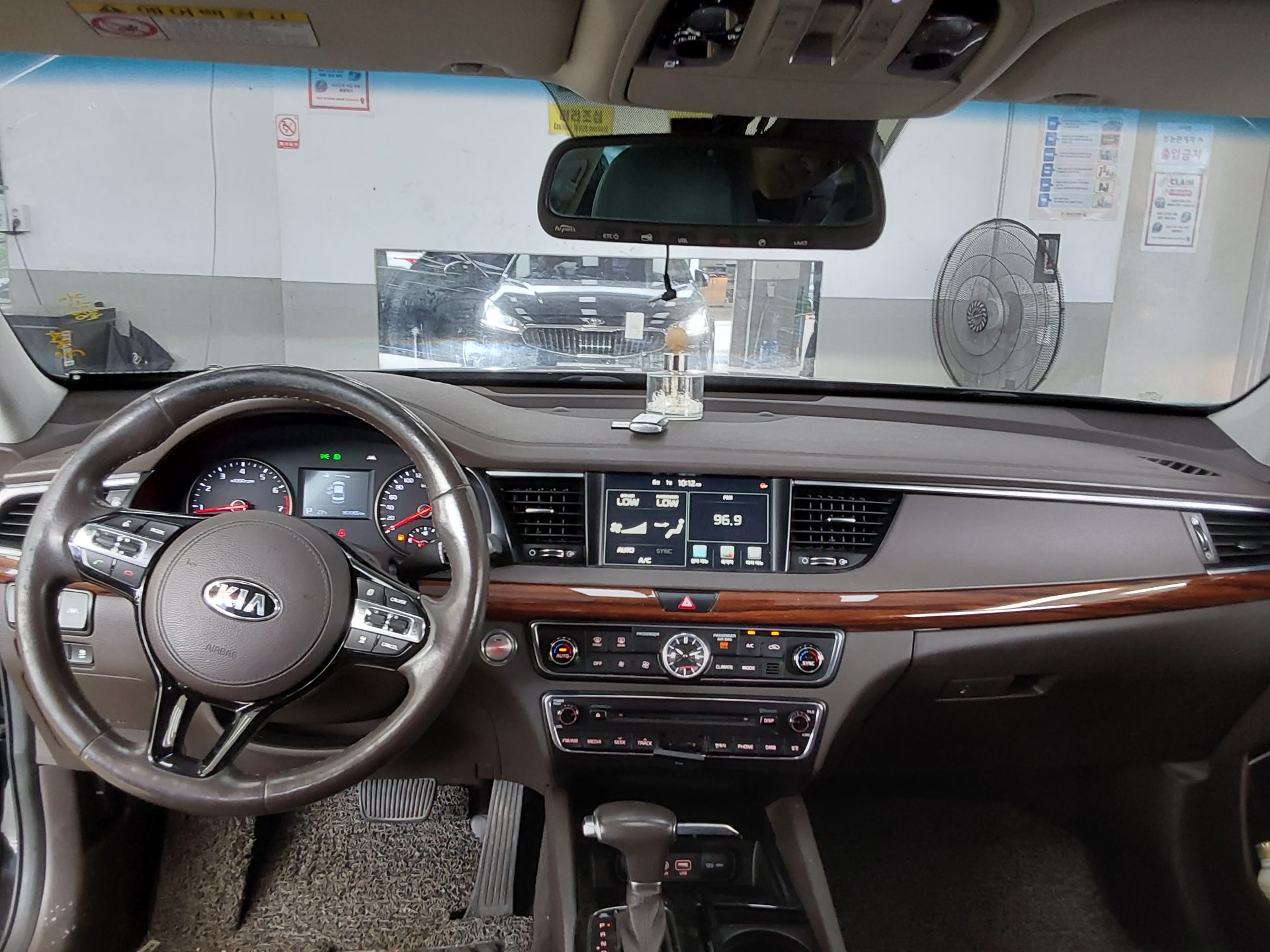 2016 - kia k7