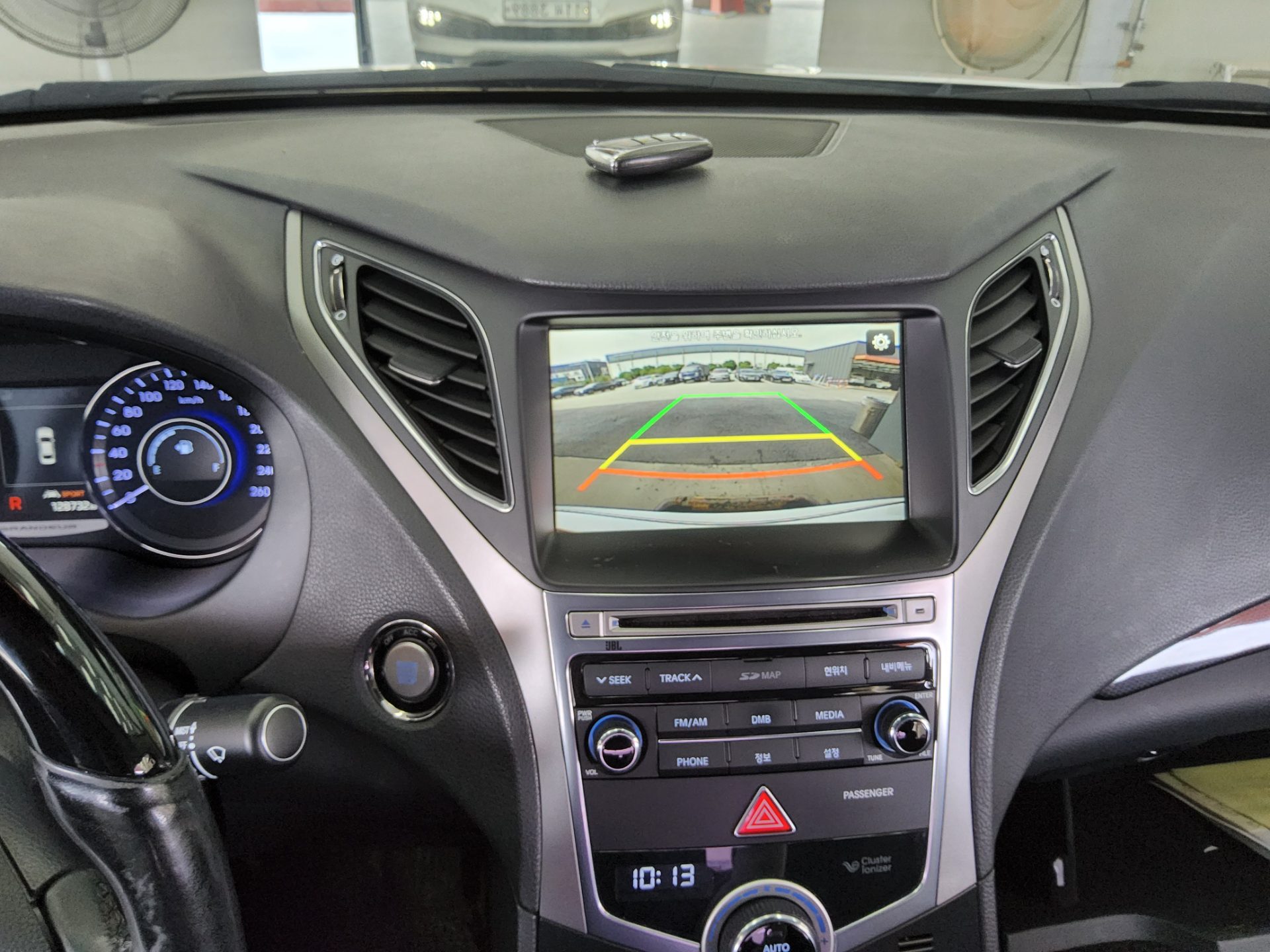 2016 - hyundai grandeur