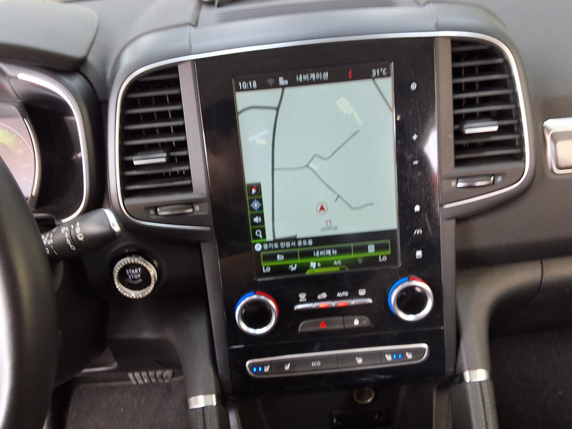 2020 - renault qm6