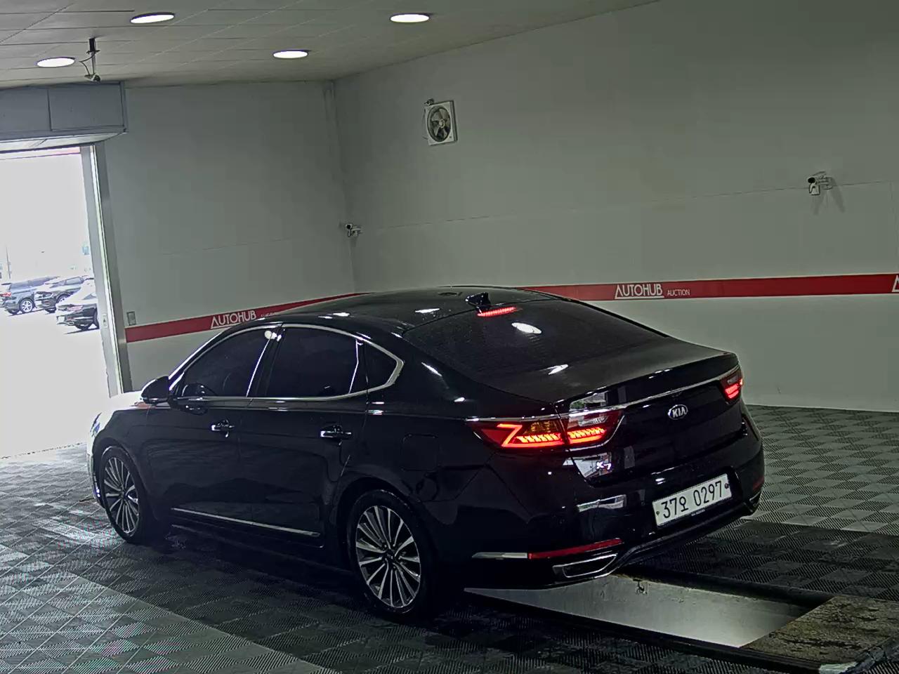 2016 - kia k7