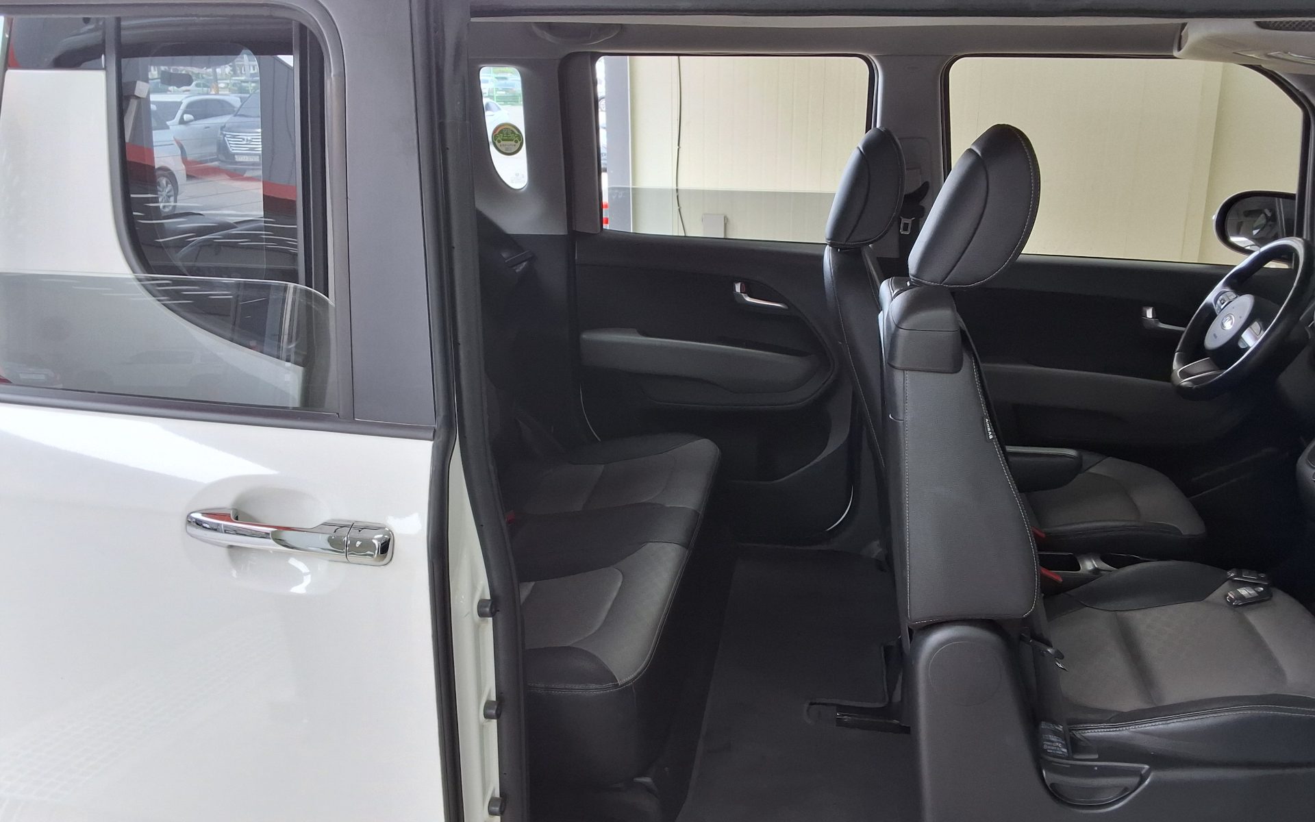 2019 - kia ray