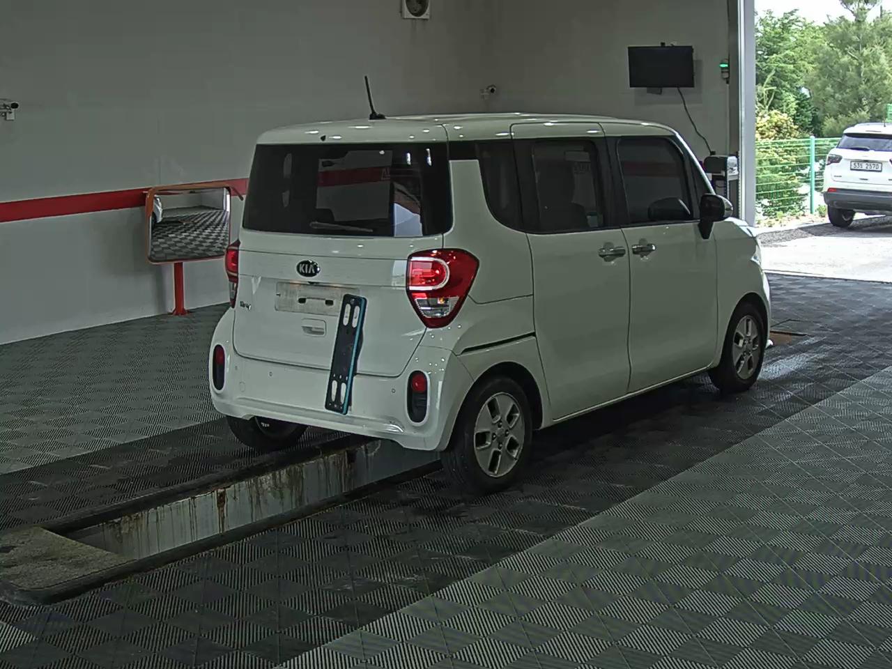 2019 - kia ray