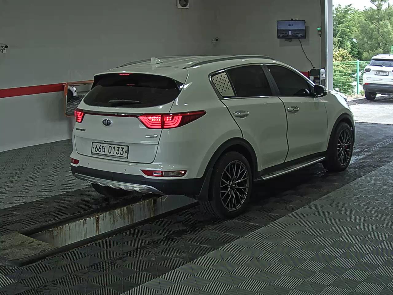 2016 - kia sportage