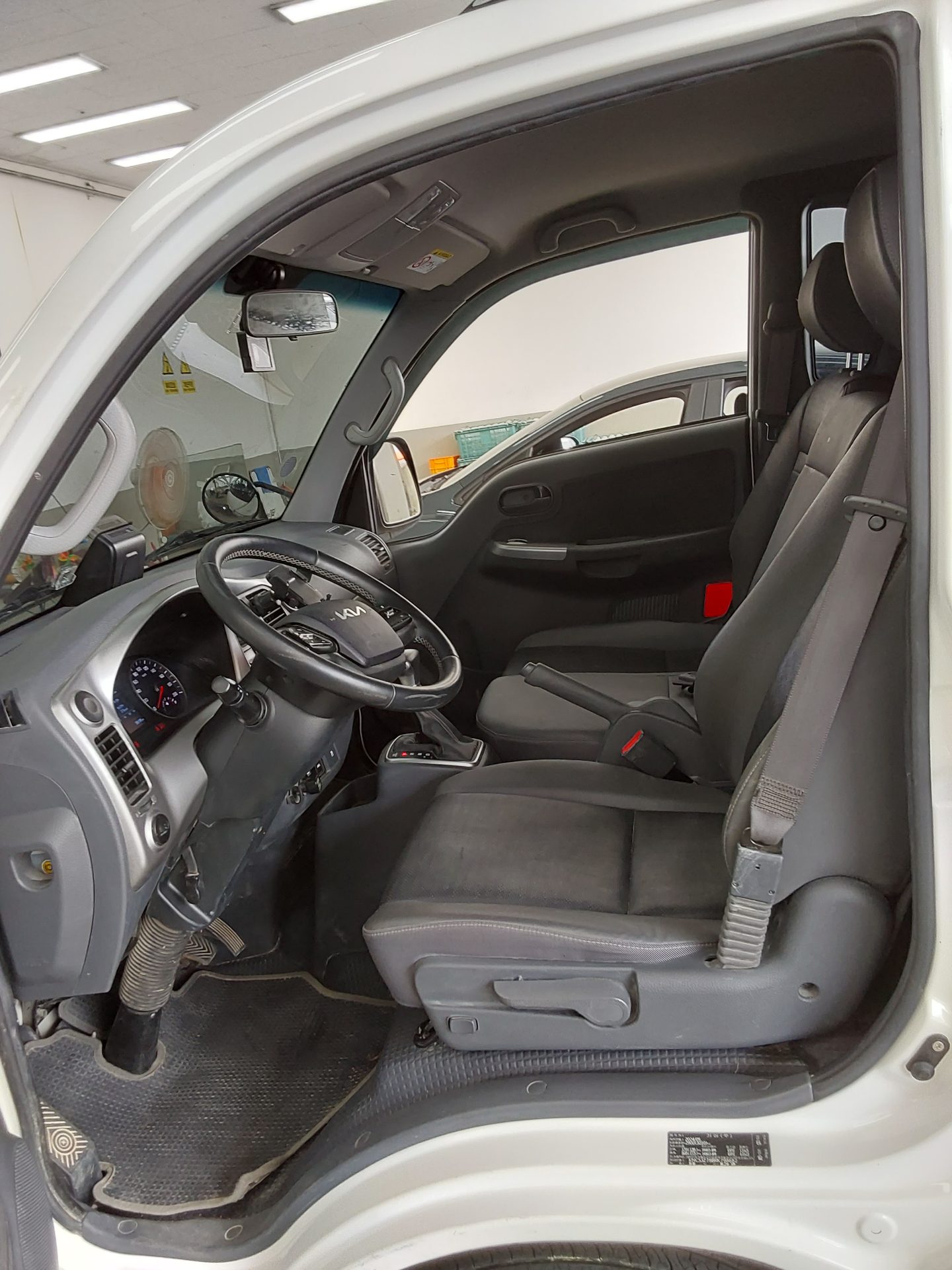 2024 - kia bongo