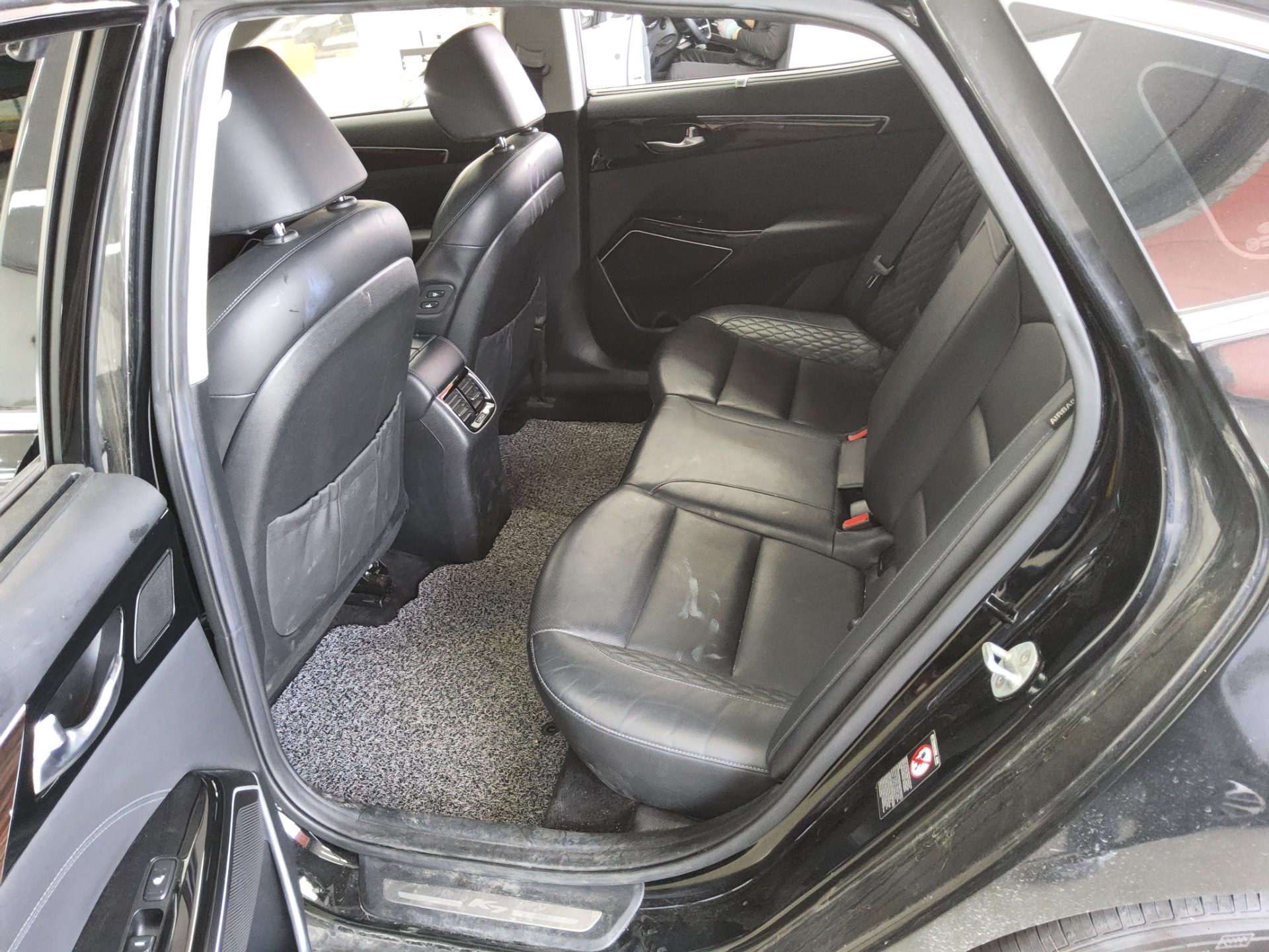 2019 - kia k7