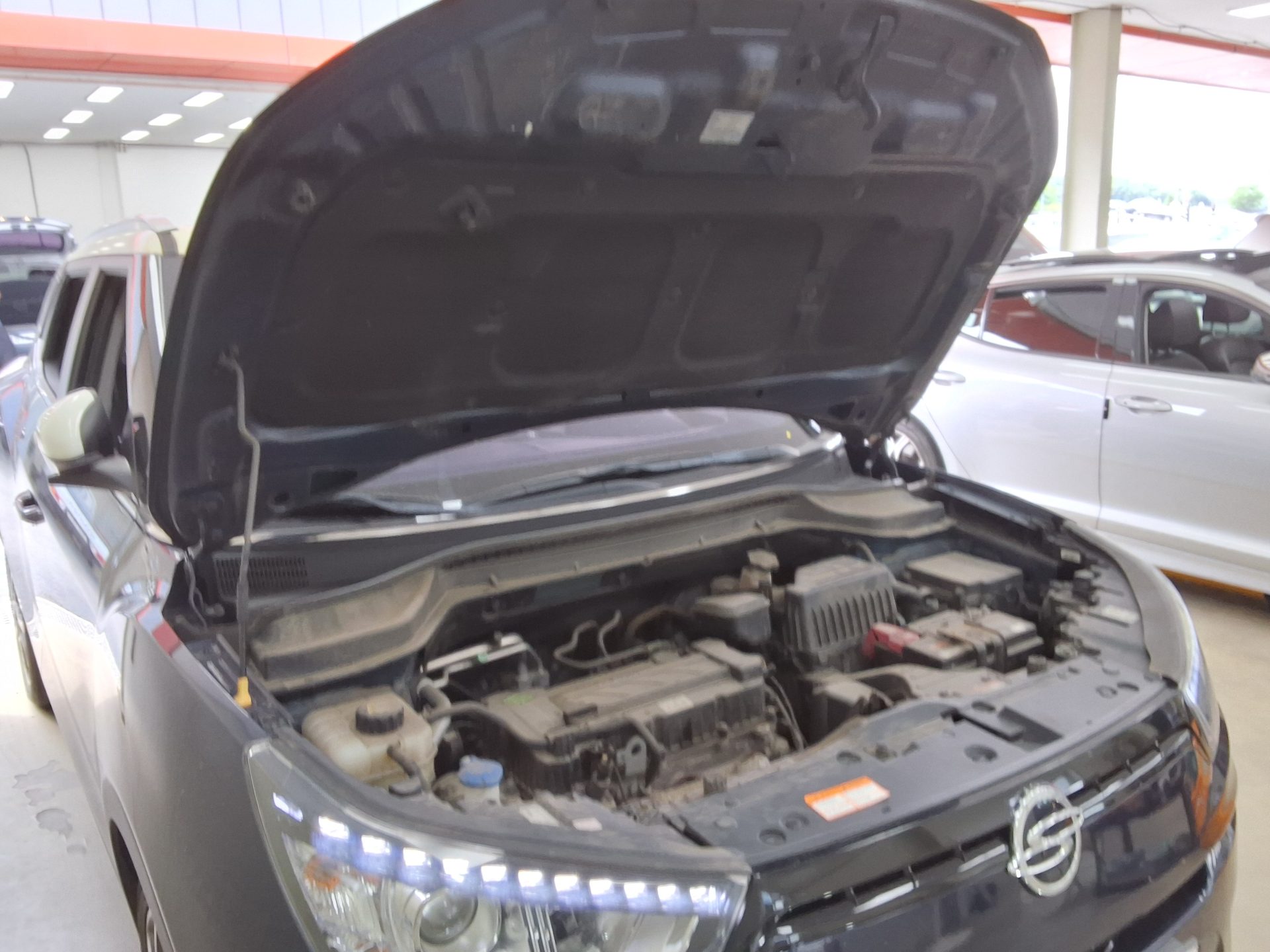 2016 - ssangyong tivoli