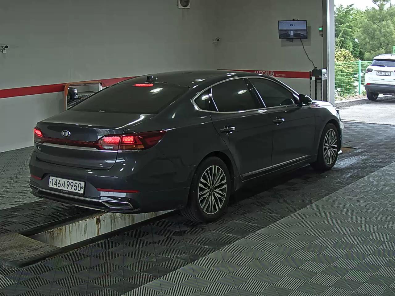 2020 - kia k7
