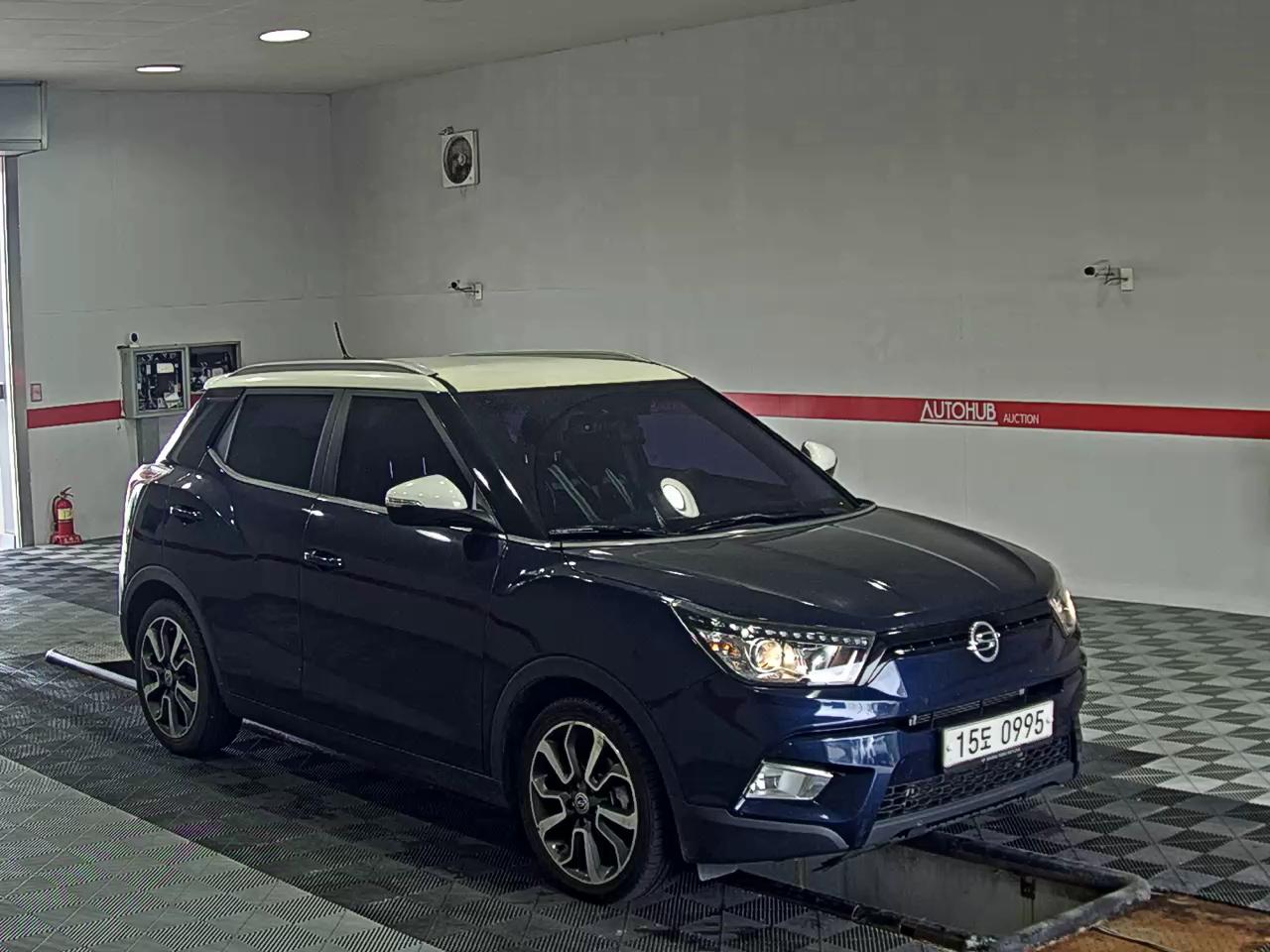 2016 - ssangyong tivoli