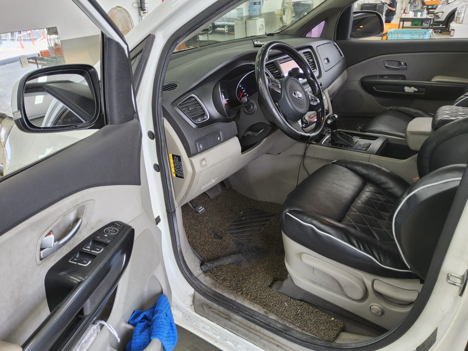 2015 - kia carnival
