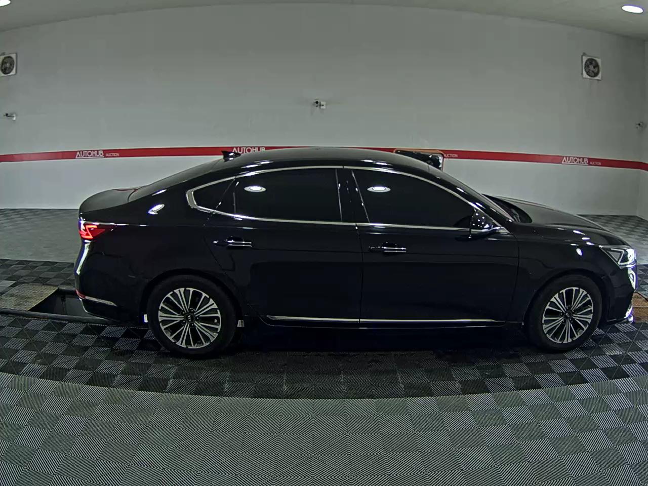 2019 - kia k7