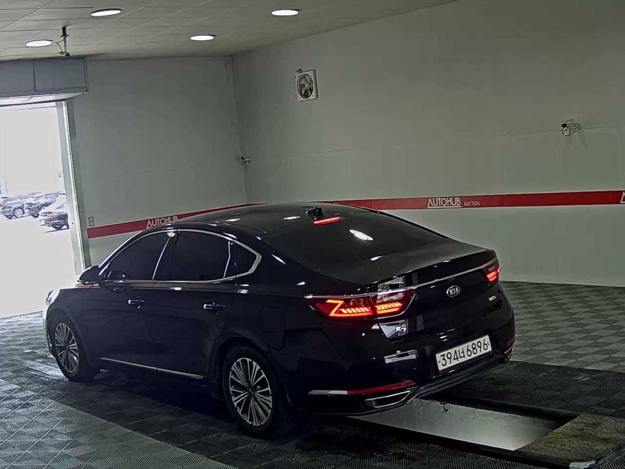 2019 - kia k7