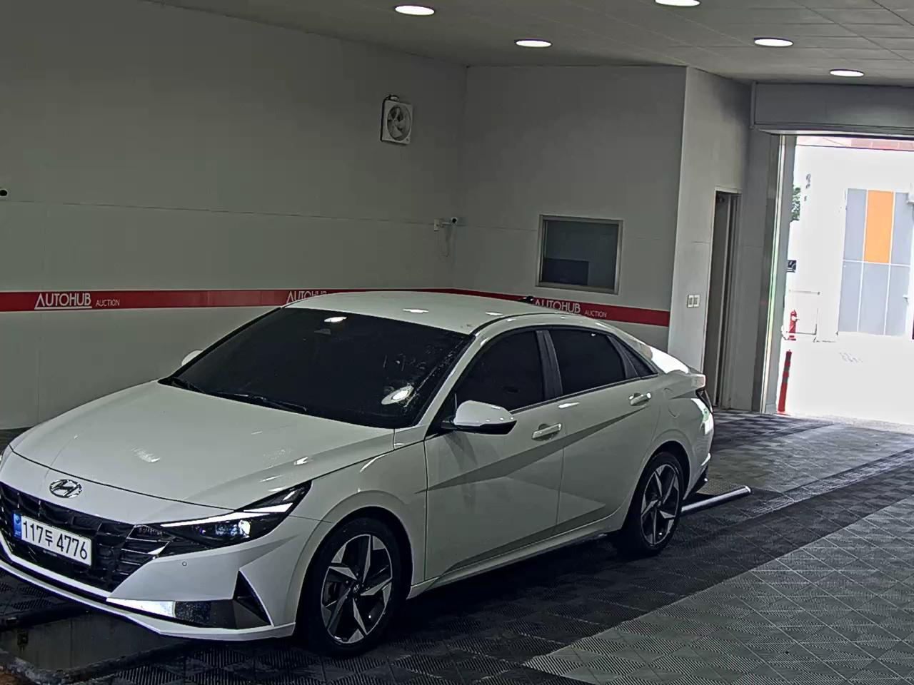 HYUNDAI AVANTE (CN7)