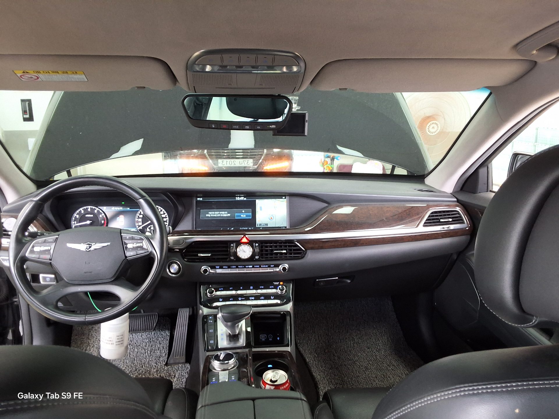 2016 - genesis eq900