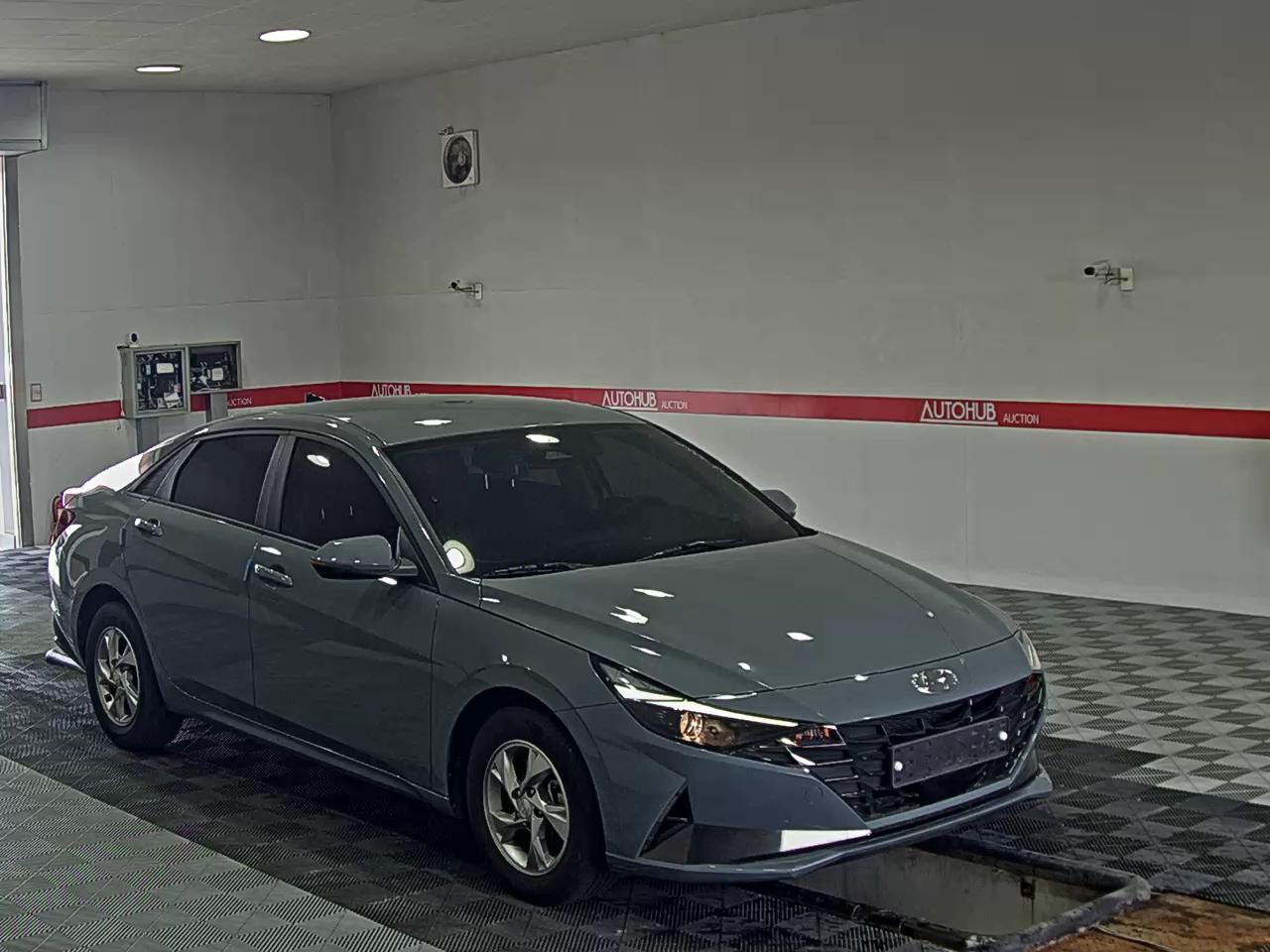2022 - hyundai avante