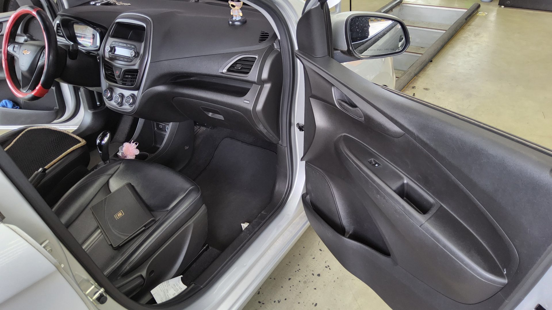2019 - chevrolet spark