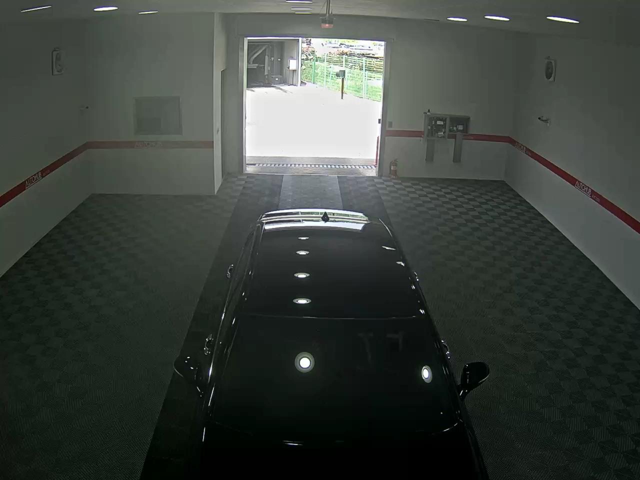 2016 - genesis eq900