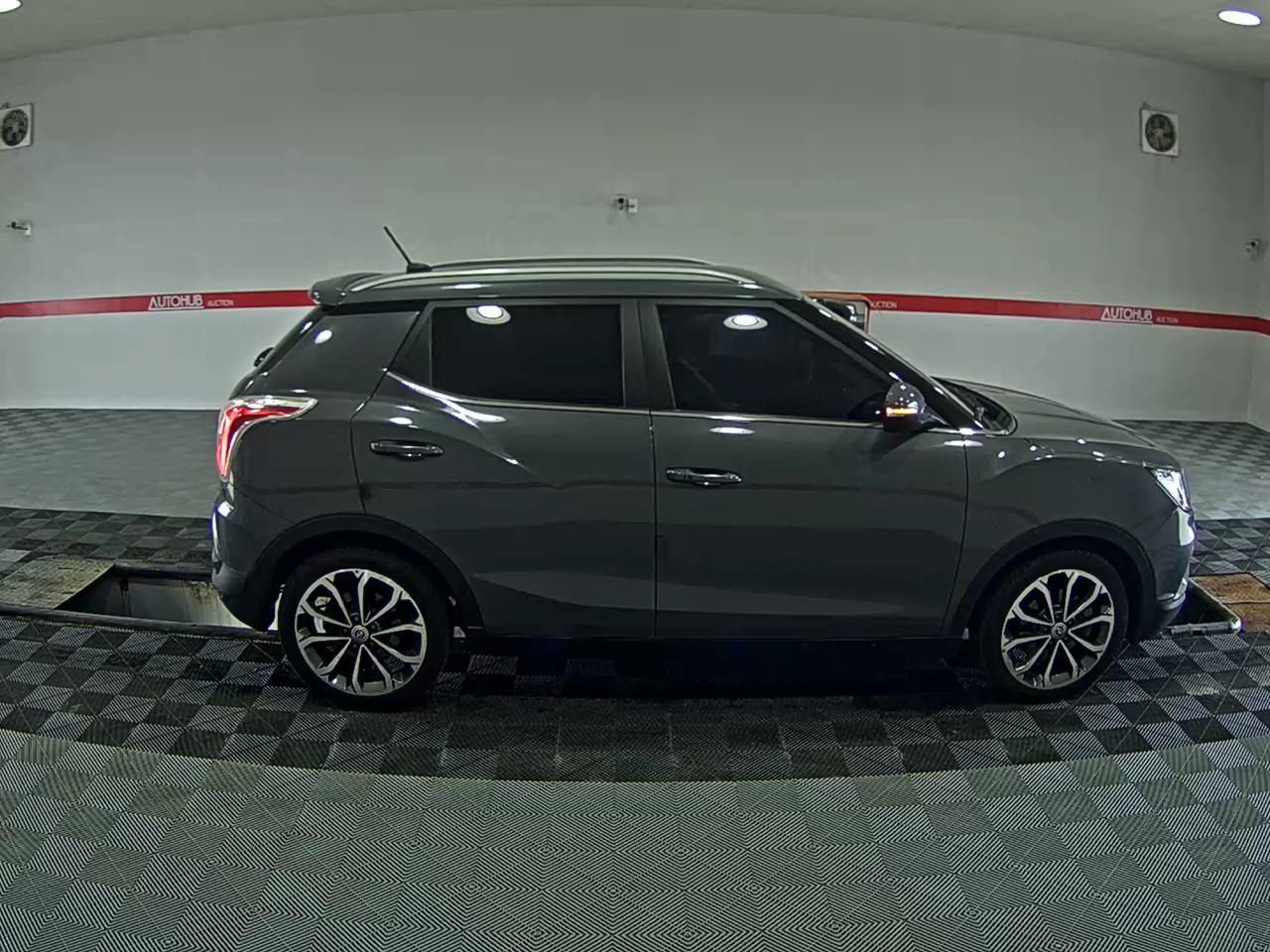 2017 - ssangyong tivoli