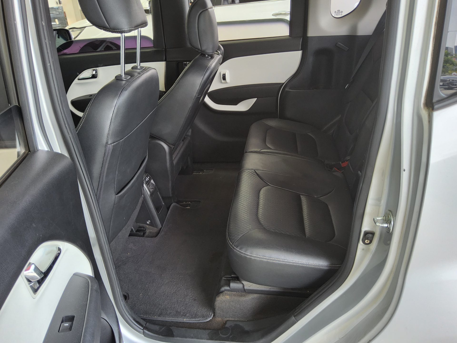 2012 - kia ray