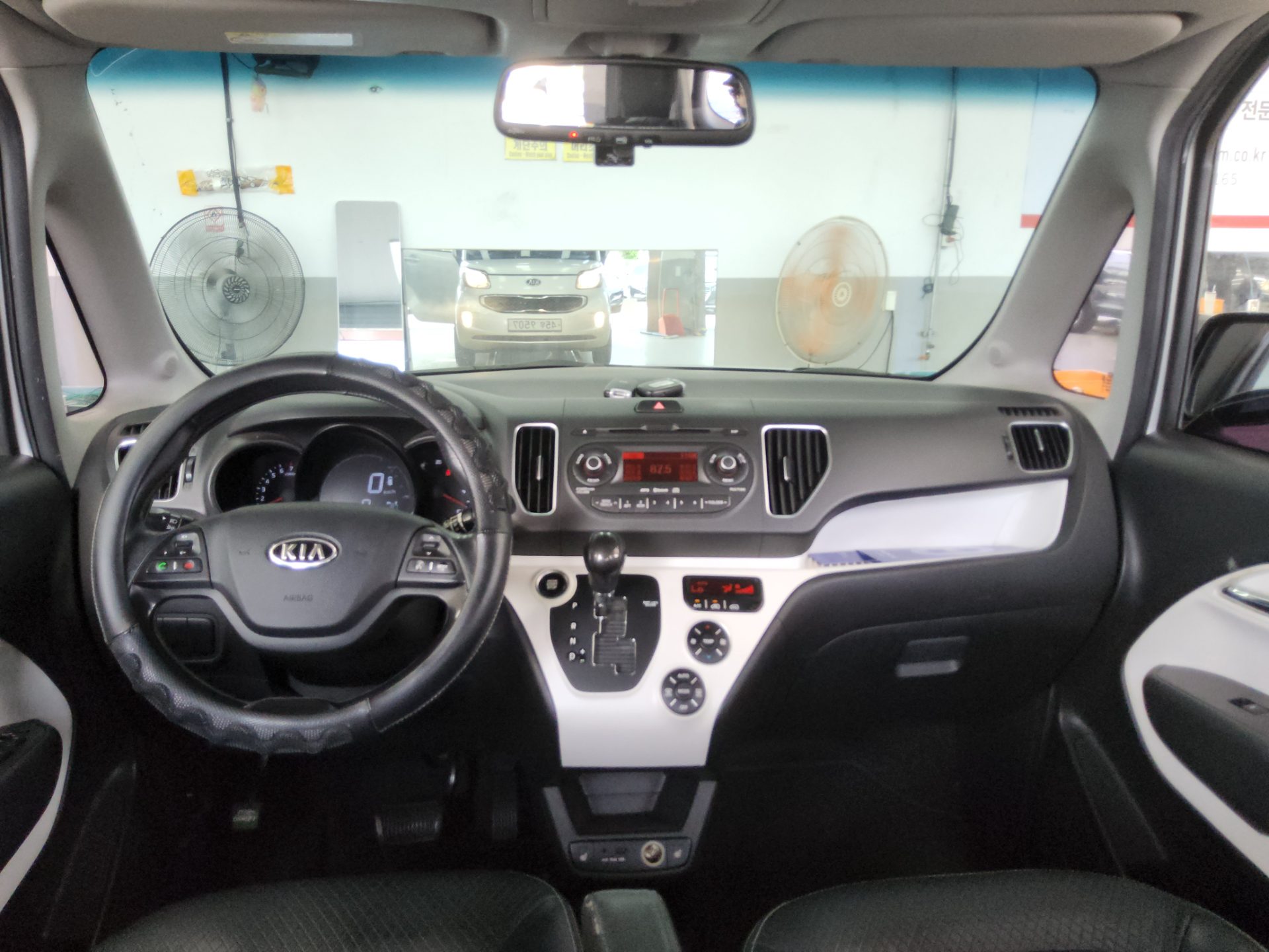 2012 - kia ray