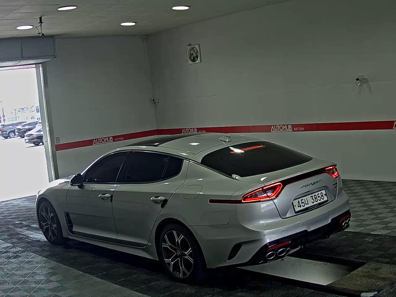 2018 - kia stinger