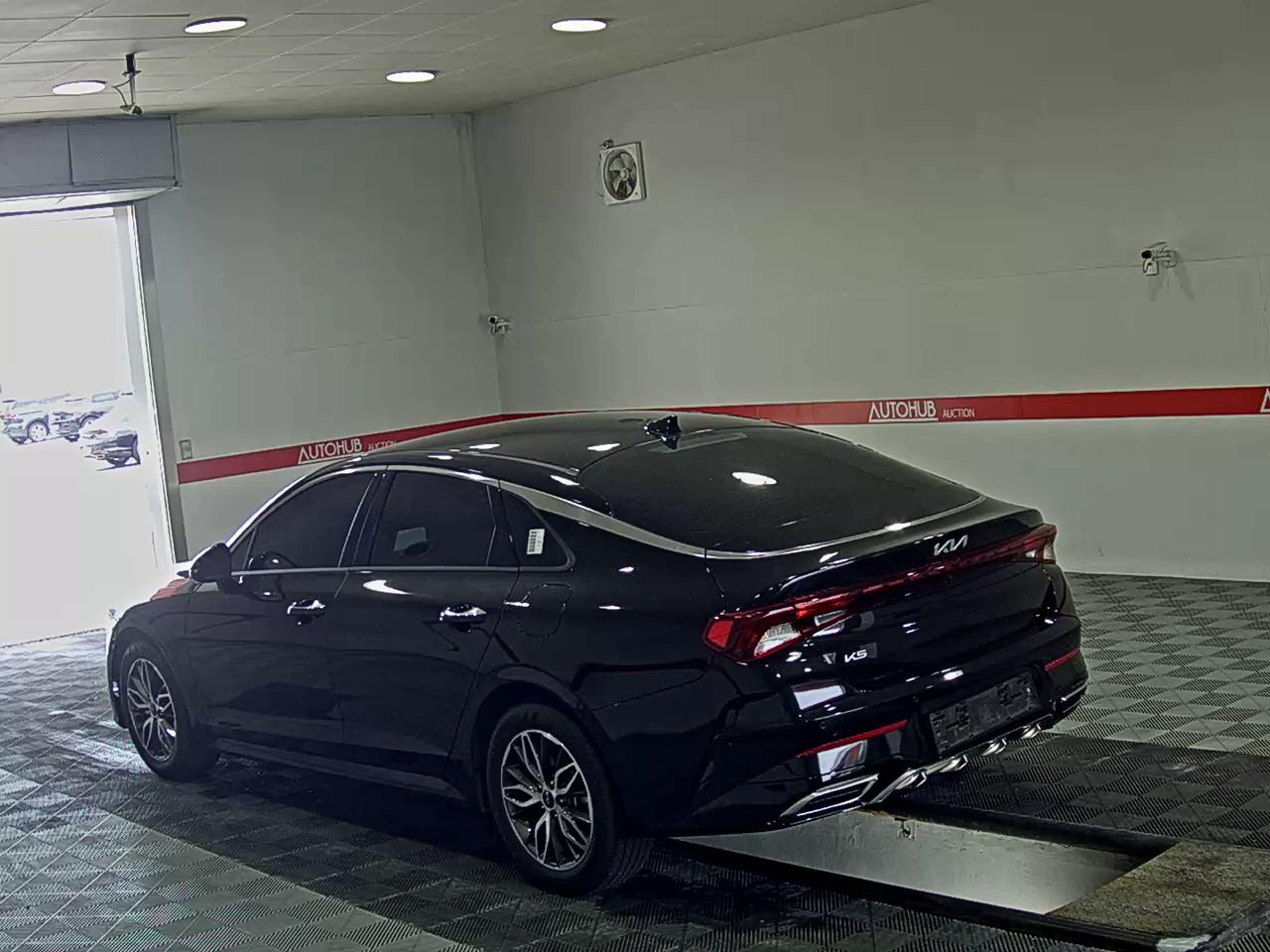 2023 - kia k5