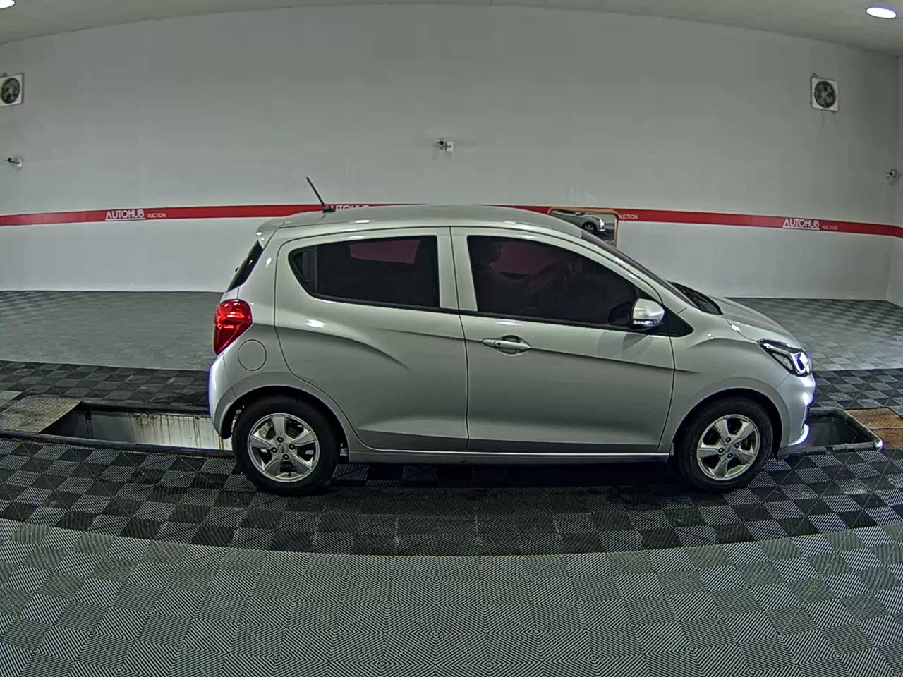 2019 - chevrolet spark