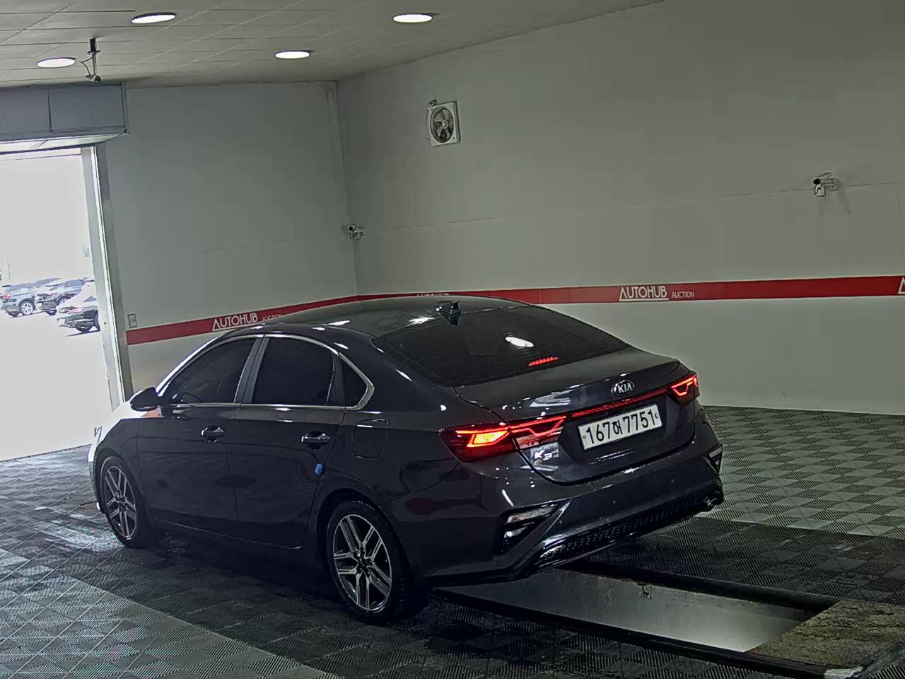 2021 - kia k3