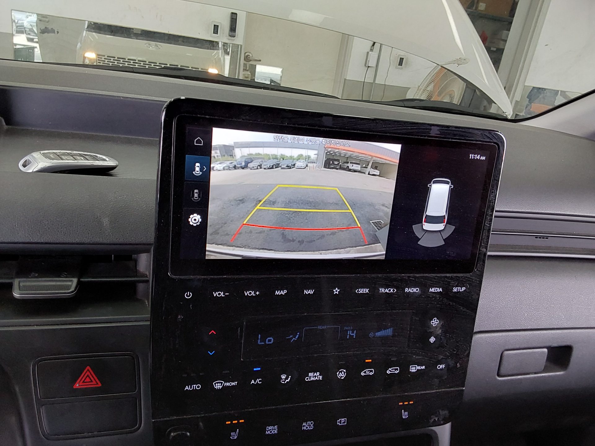 2022 - hyundai staria