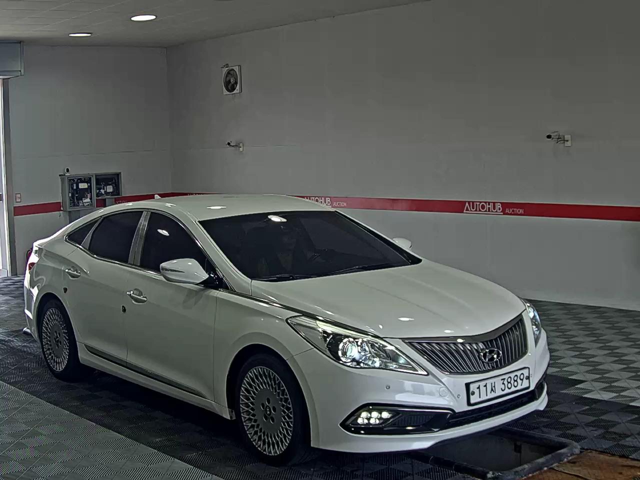 2016 - hyundai grandeur
