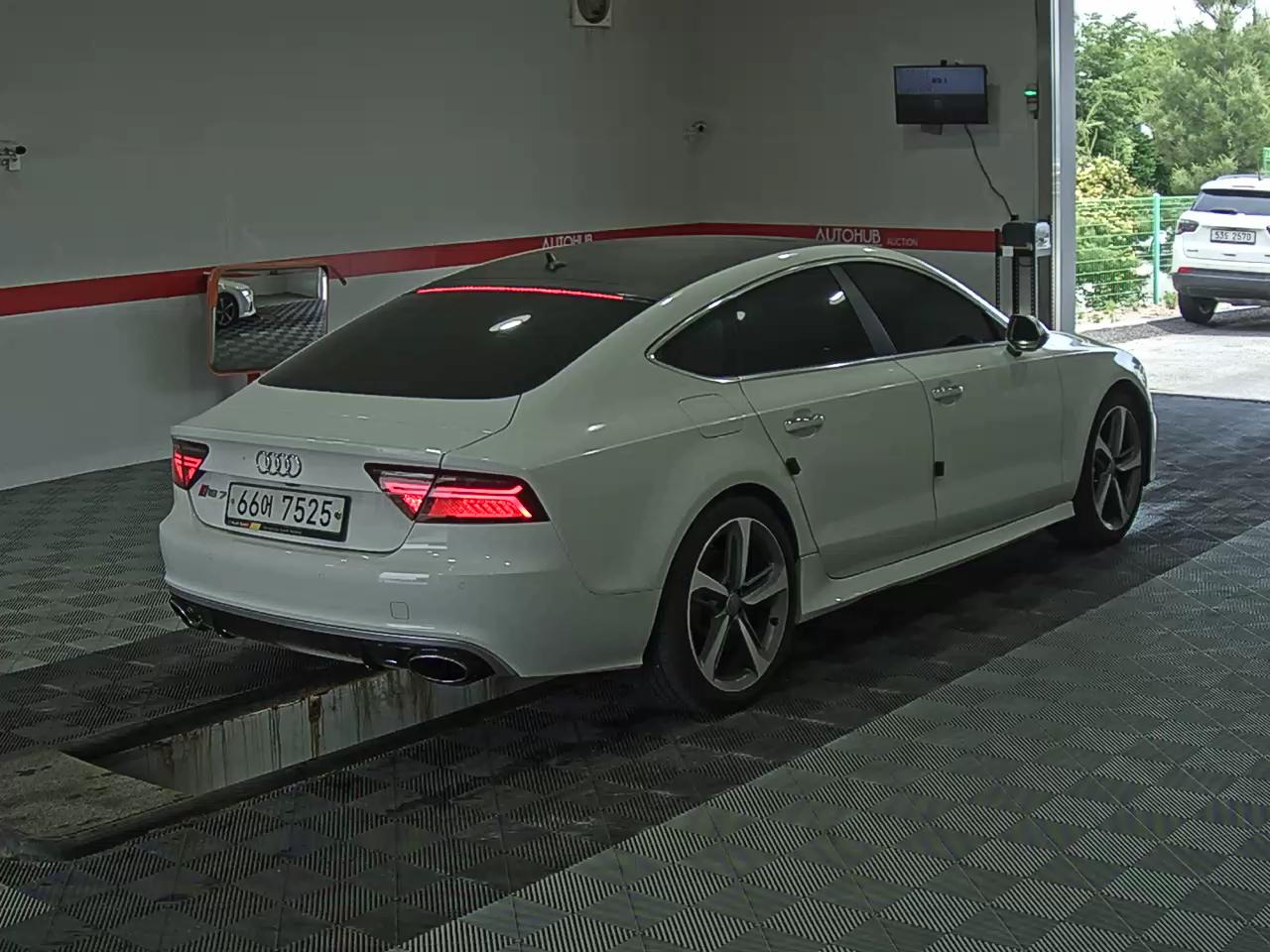 2015 - audi a7