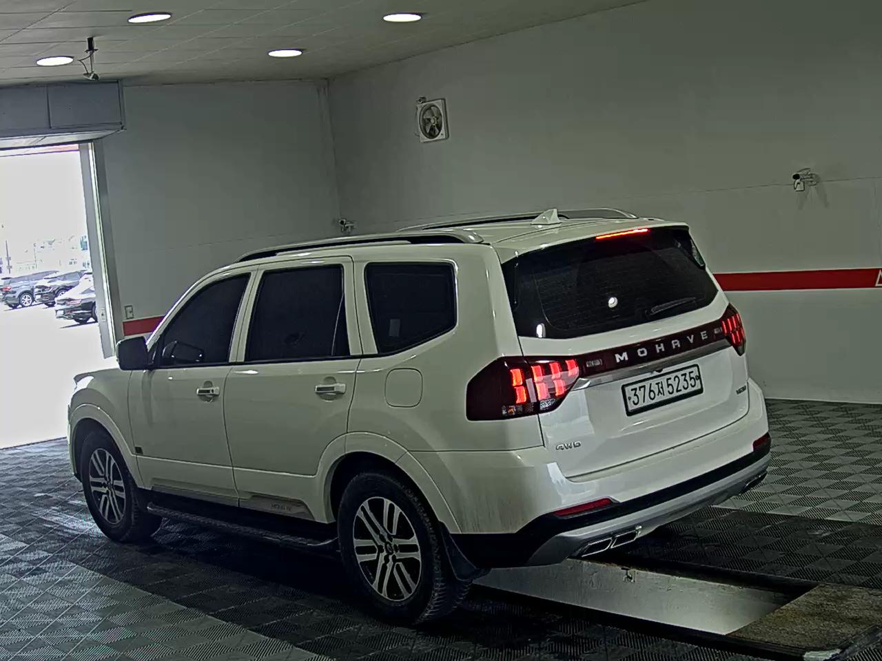 2020 - kia mohave