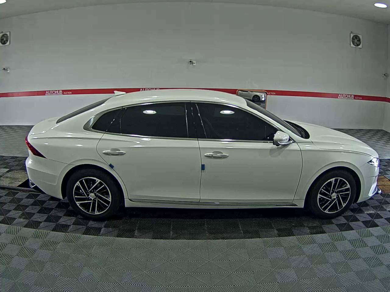 2020 - hyundai grandeur