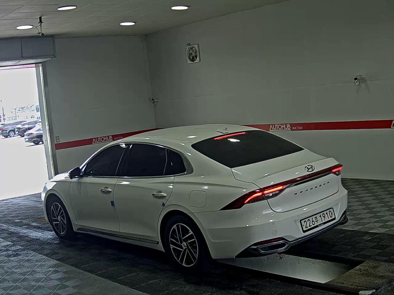 2020 - hyundai grandeur